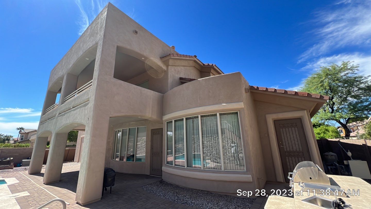 Exterior Painting using Dunn-Edwards EVERSHIELD®  by Crash of Rhinos Painting & Garage Floors