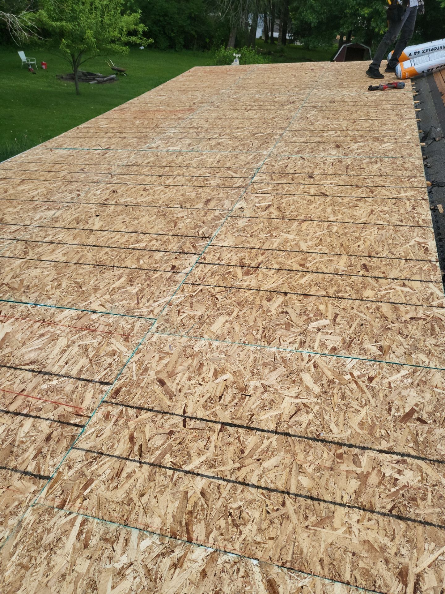 Atlas Pinnacle, Color, Oyster Shell, Drip Edge, Color, White by Eagle Eye Roofing