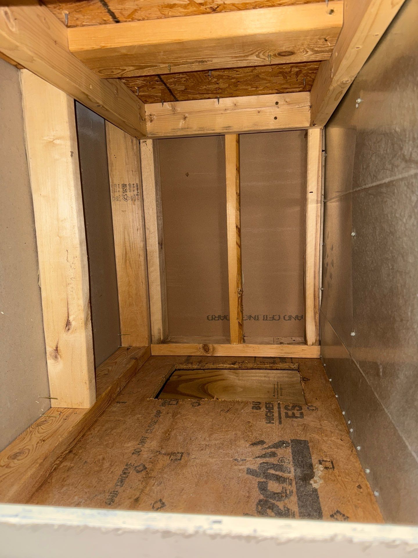 Duct Cleaning and Sanitization by Elemental Heating and air conditioning LLC