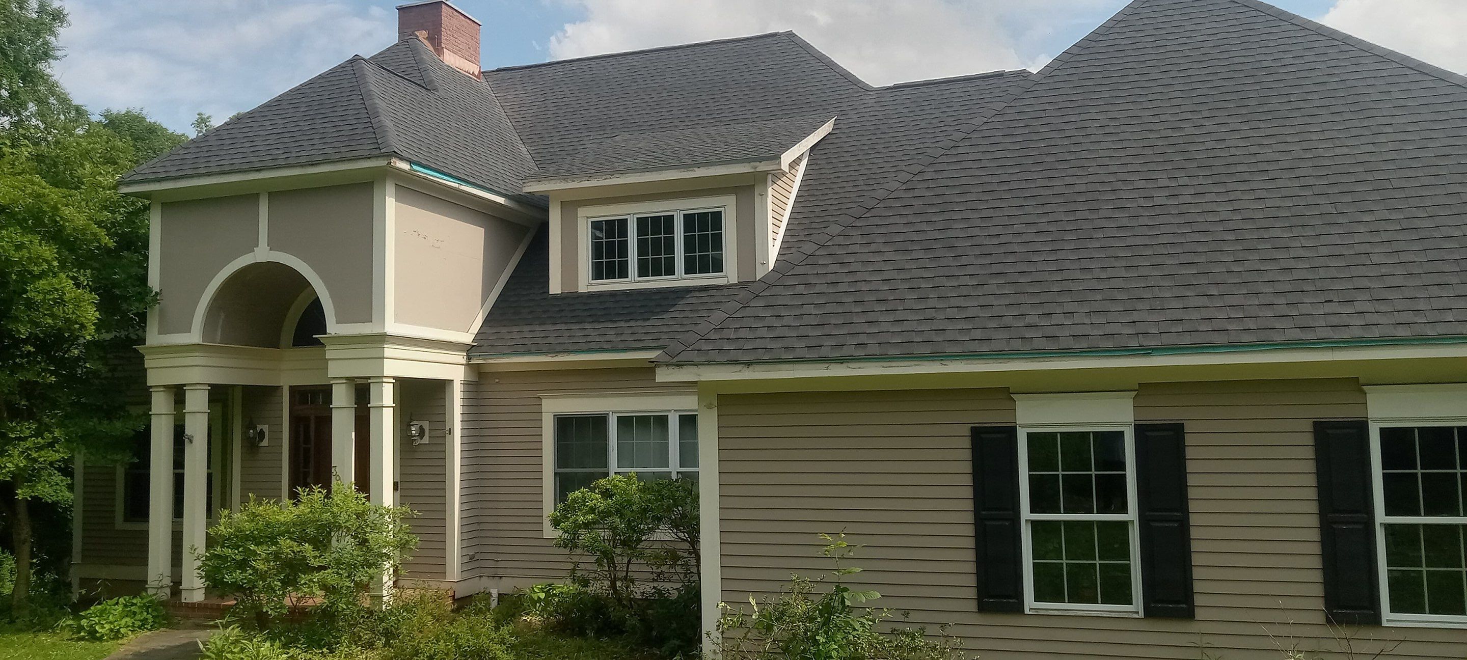 DiGIorgi installs a brand new roof in New Hartford by DiGiorgi Roofing and Siding Inc