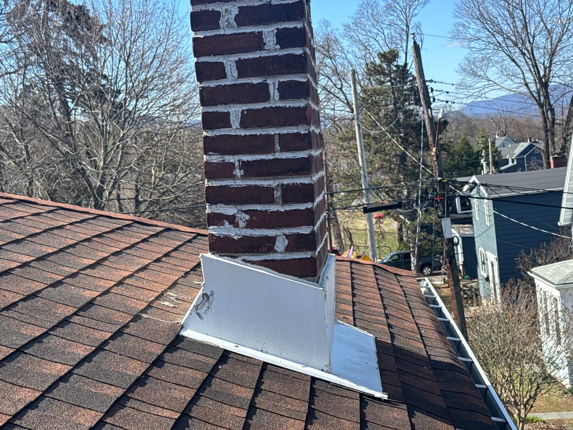 owens corning roof in stall in Beacon NY by roberts roofing