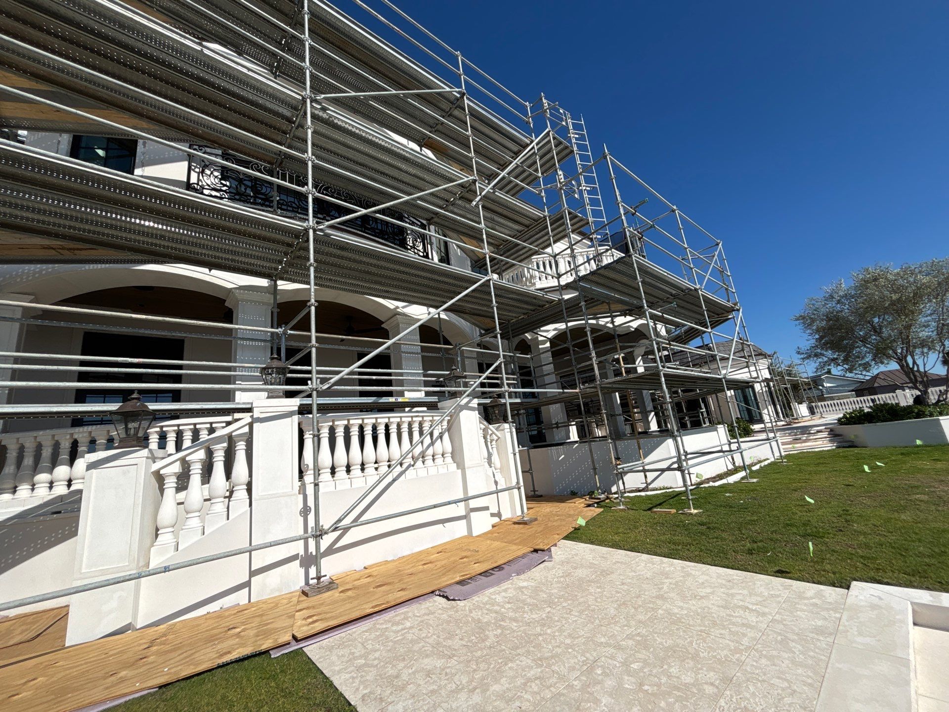 Gutter Installation using Half Round Seamless Gutters in Tampa FL by Gutter Professors