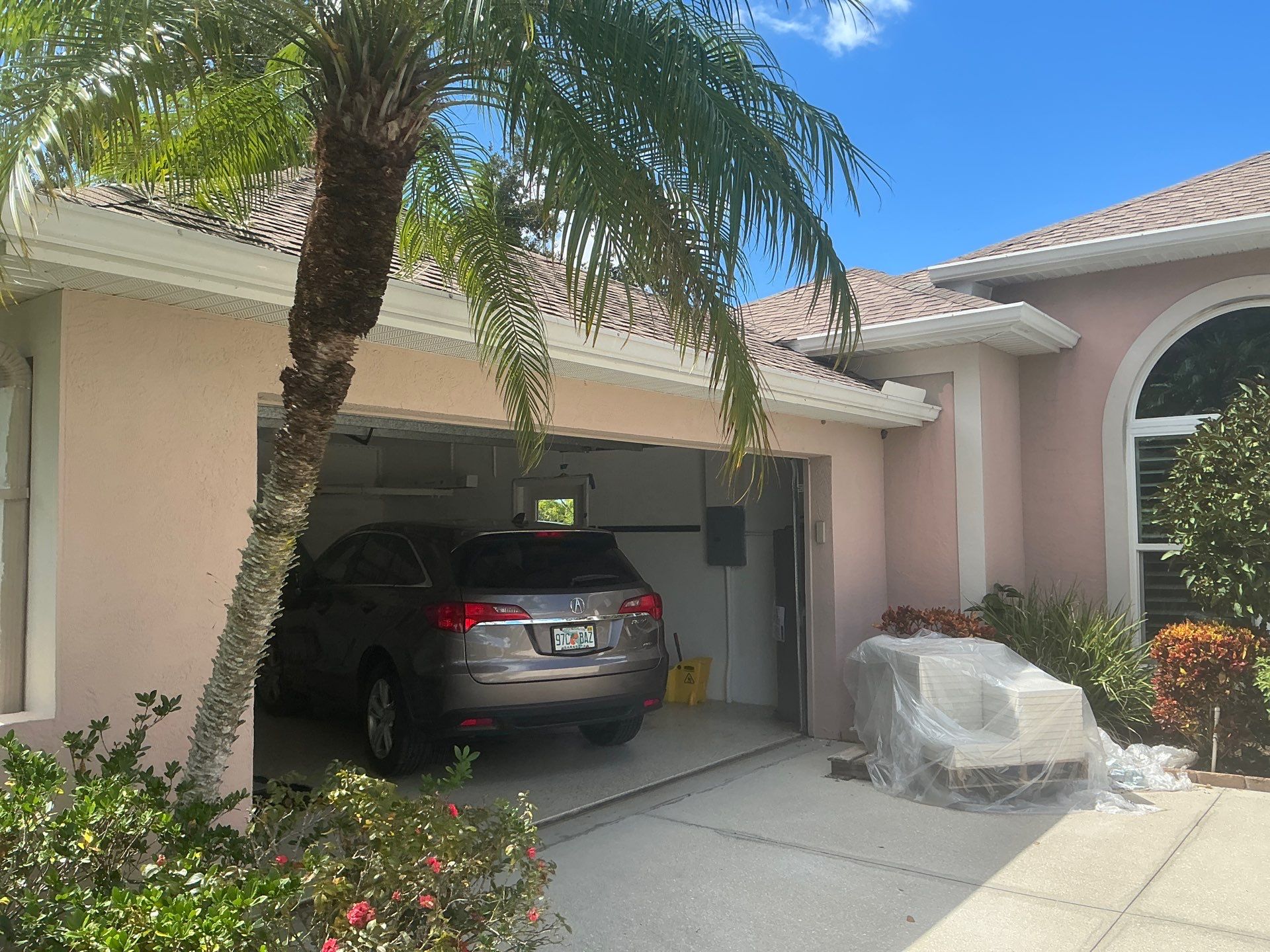 White 6-Inch Seamless Gutters in Sarasota FL by Gutter Professor by Gutter Professors