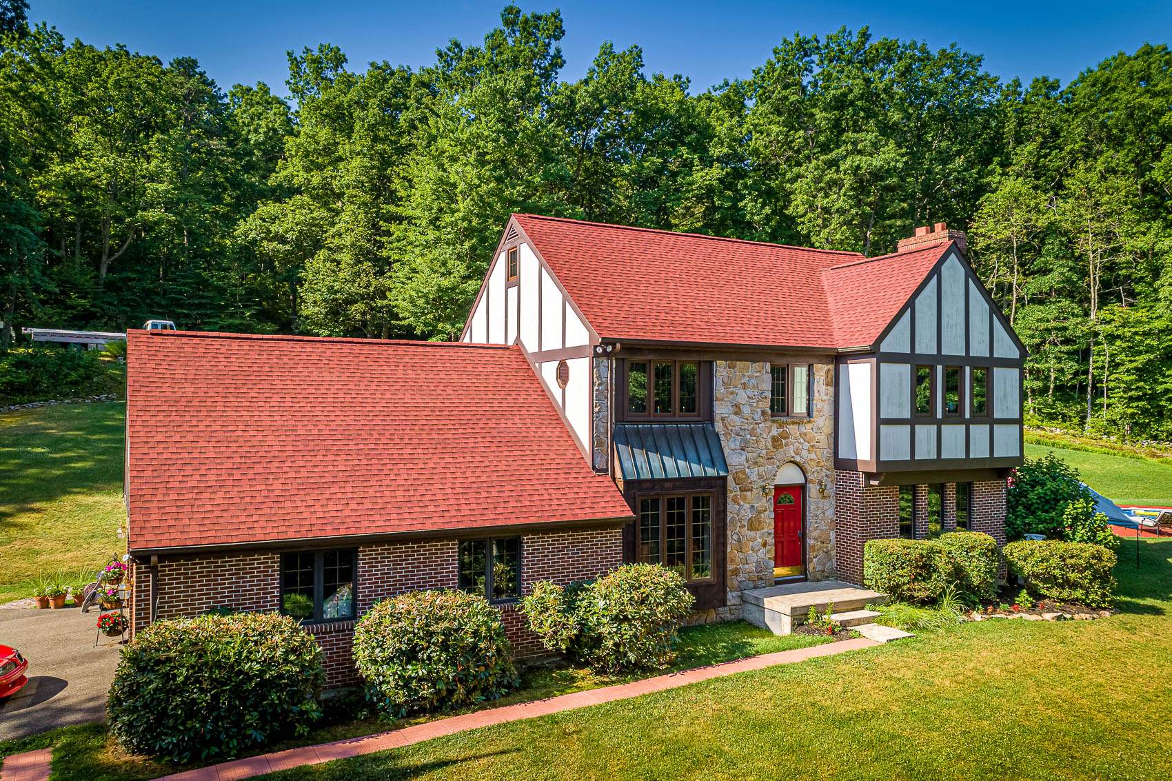 Shingle Roof-patriot red by Esh Builders