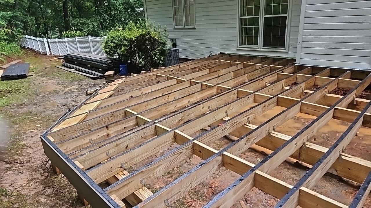 Jameswood Lane - Composite Deck Build by Pillar and Pine