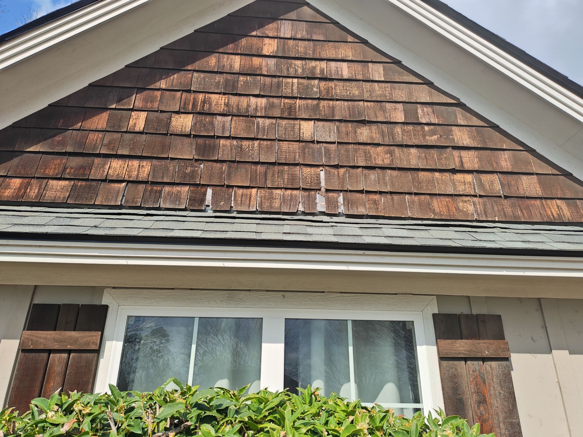 Exterior Siding and Roof Restoration in Hahira, Georgia by Trinity General Contracting Pros