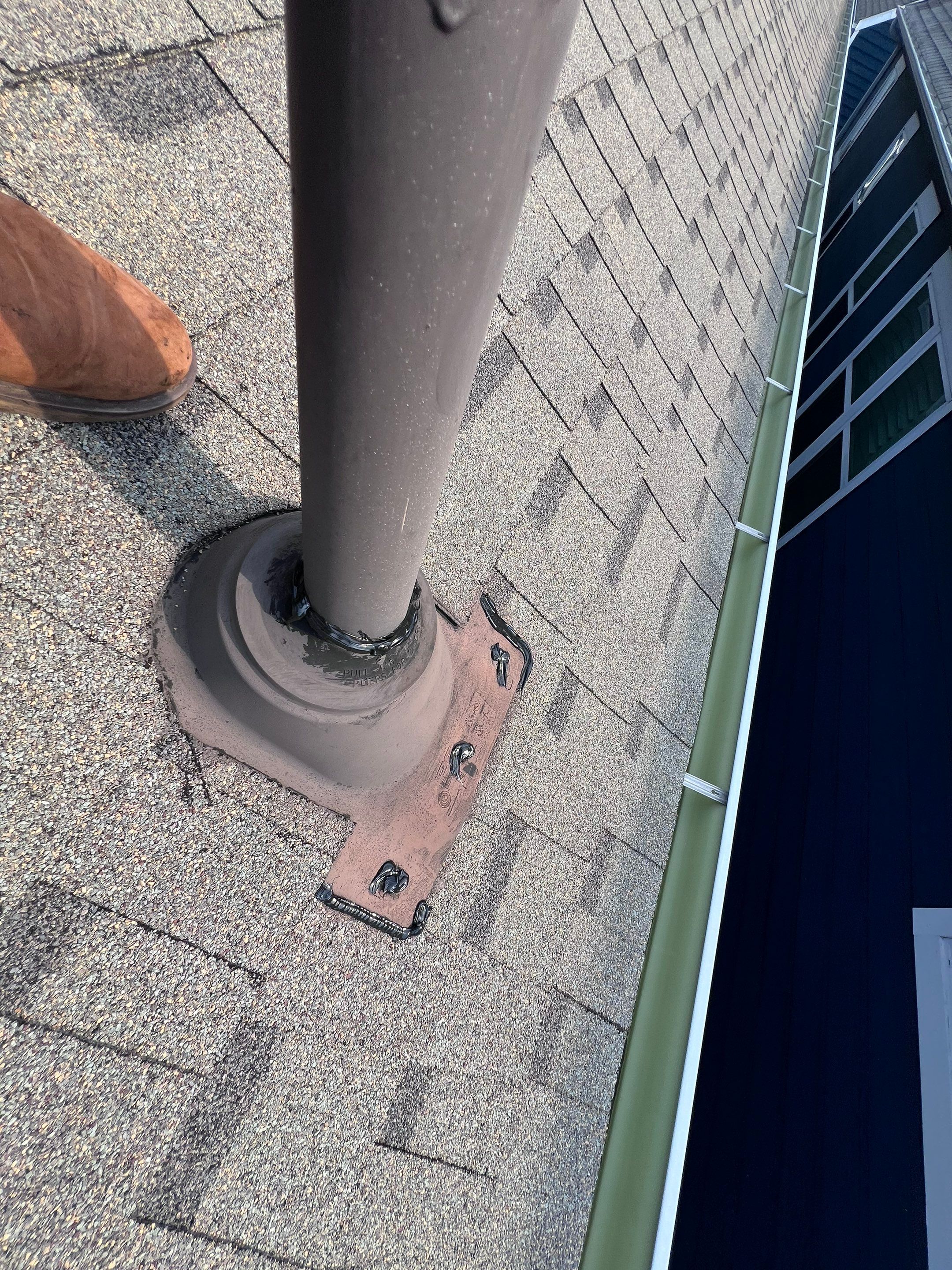 Hail Damage using Owen's Corning Duration (Lifetime) Shingles by Roof Repair Company