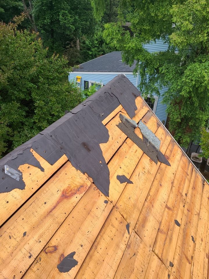 Arlington: CertainTeed Landmark Architectural Shingle in Georgetown Gray by RM Banning, Inc.