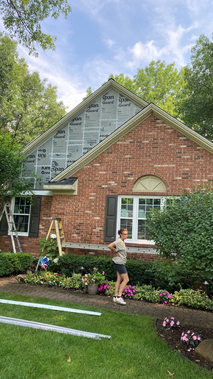 Siding Replacement using CertainTeed Landmark by 180 Contractors