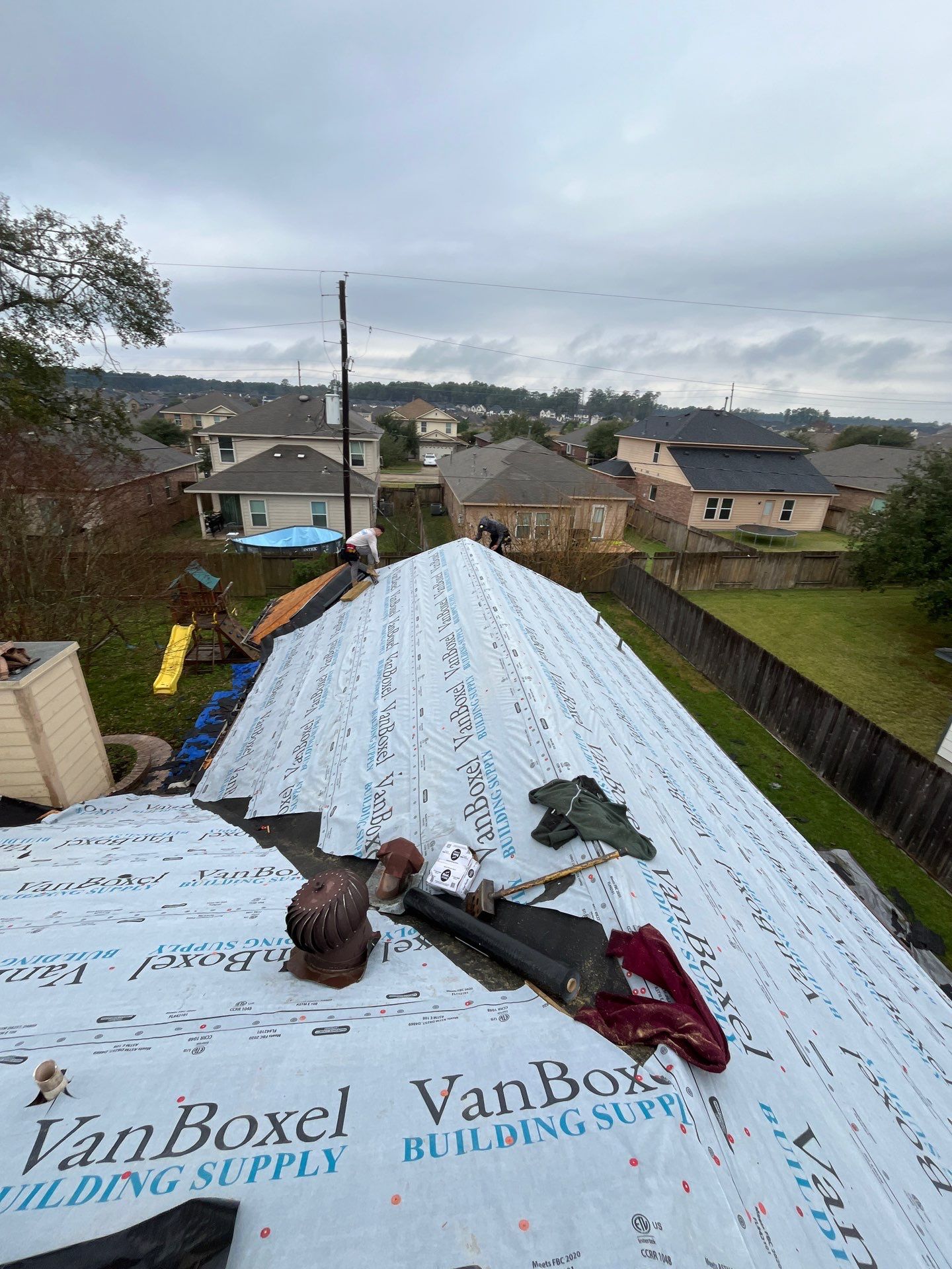 Residential Roofing Installation using Owens Corning Tru Def Duration by Berry Good Roofing 