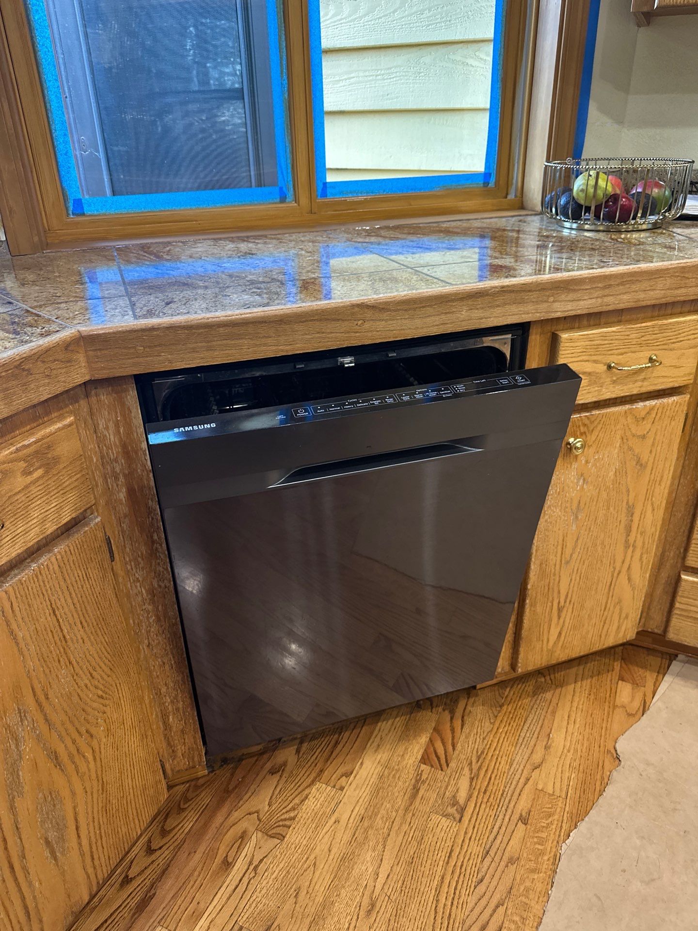 Dishwasher/ Gas Cook Top/ Pop Up Vent (Installation) by RoundHouse Installations