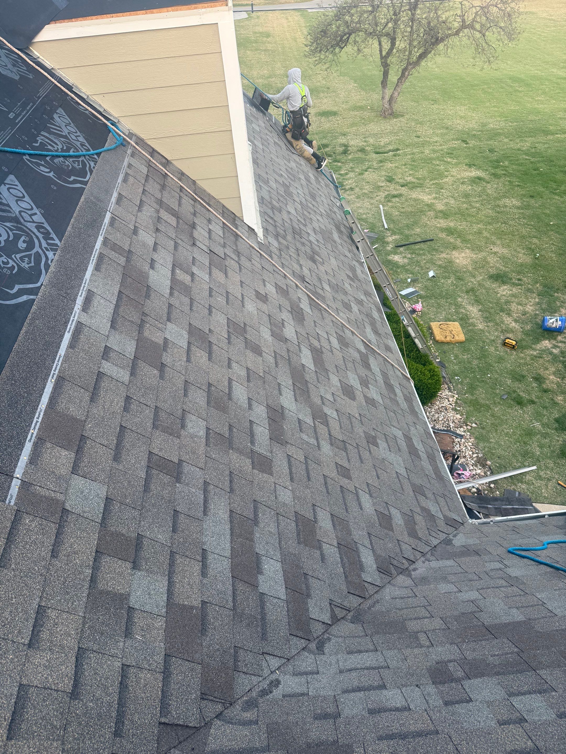 Roof Project in Tulsa by Decor Roofing & Restoration