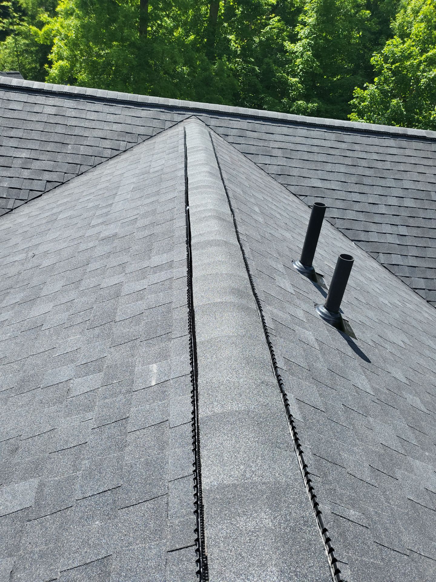 Atlas Pinnacle, Color, Black Shadow, Drip Edge, Color, White by Eagle Eye Roofing