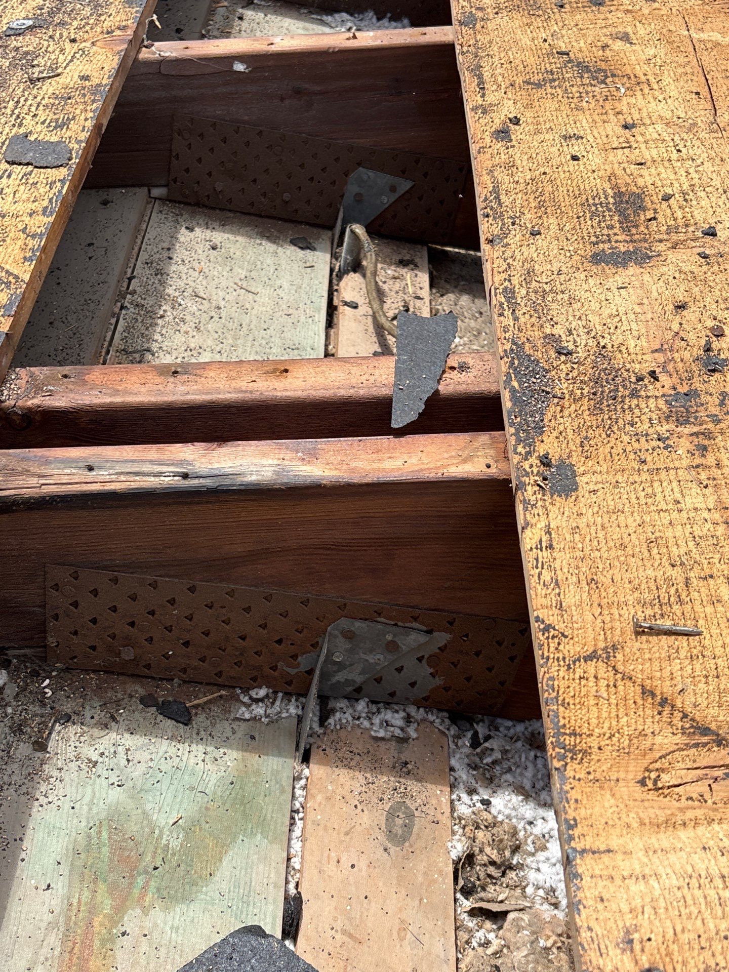 Project in St. Petersburg 33705 by Mitchell Roofing Company LLC 