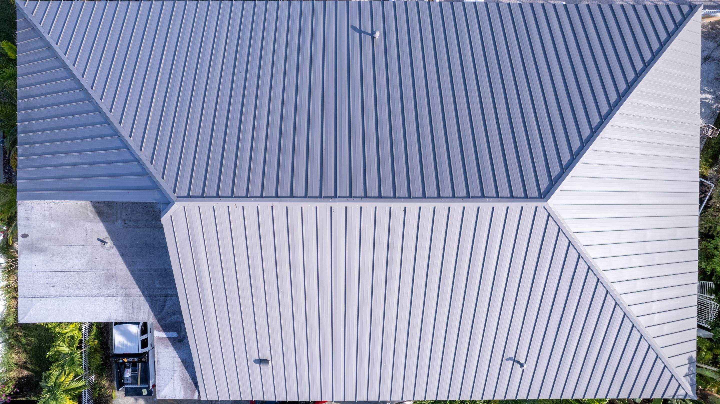 Metal Roof - Aluminum - Slate Gray by Istueta Roofing