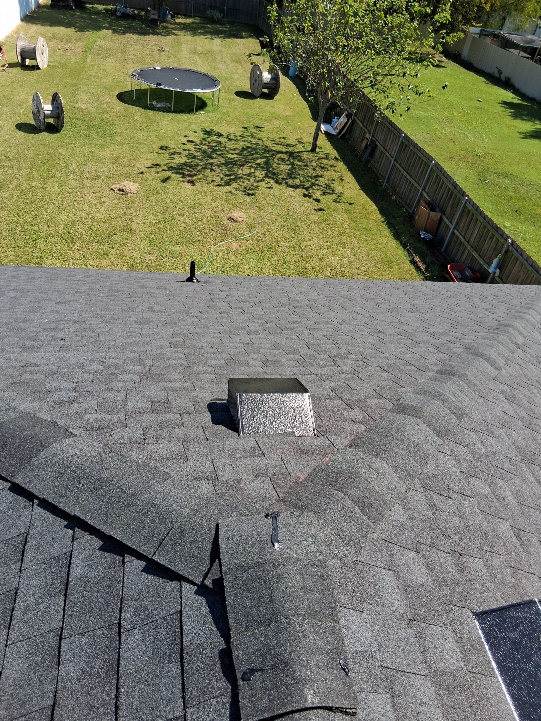 GAF Natural Shadow Charcoal  by Top Sun Roofing