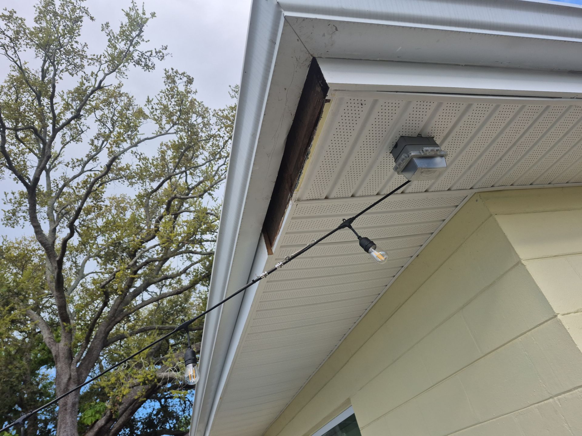 Project in St. Petersburg 33710 by Mitchell Roofing Company LLC 