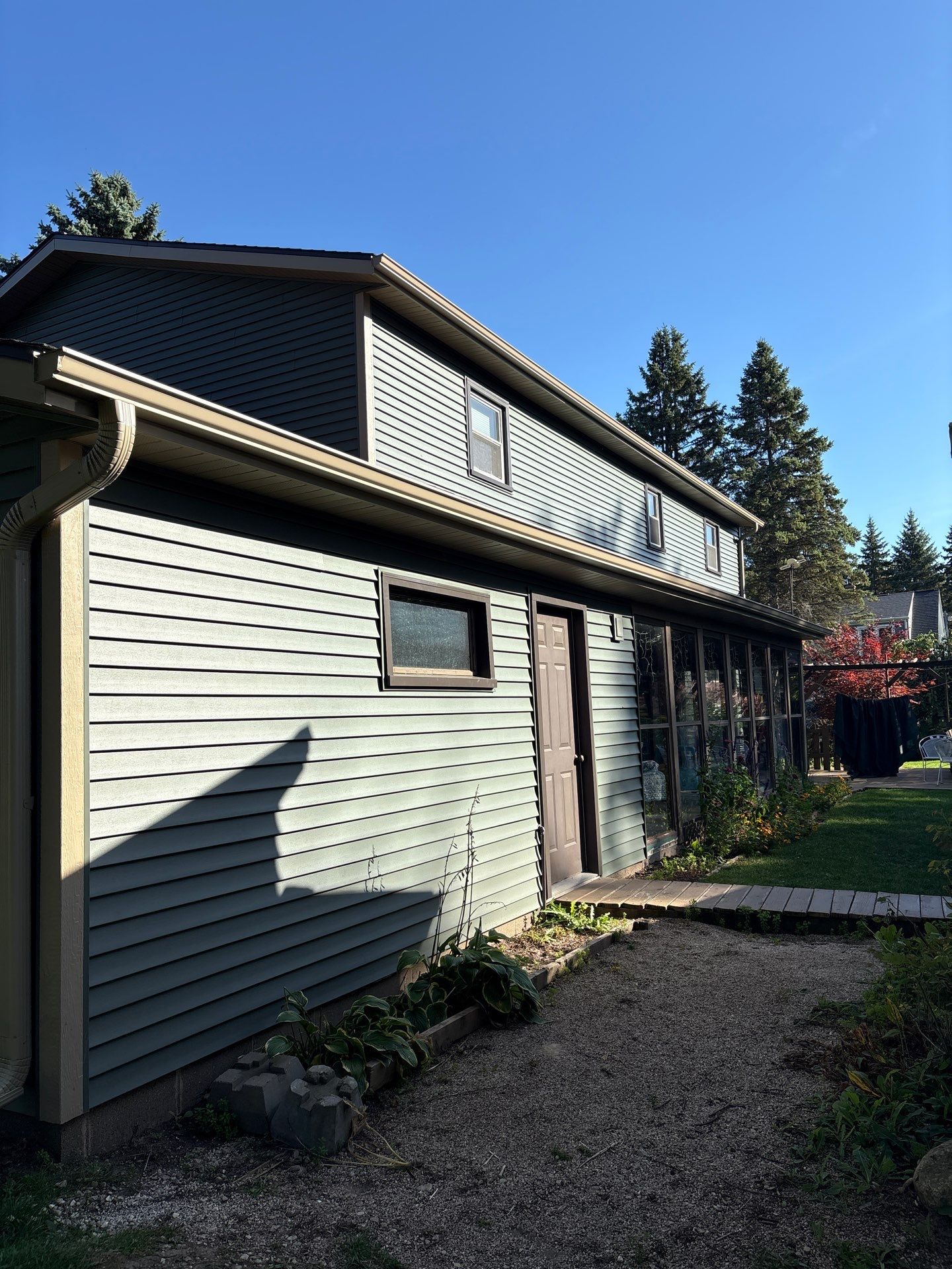 Hinze Siding by Gellings Roofing & Siding