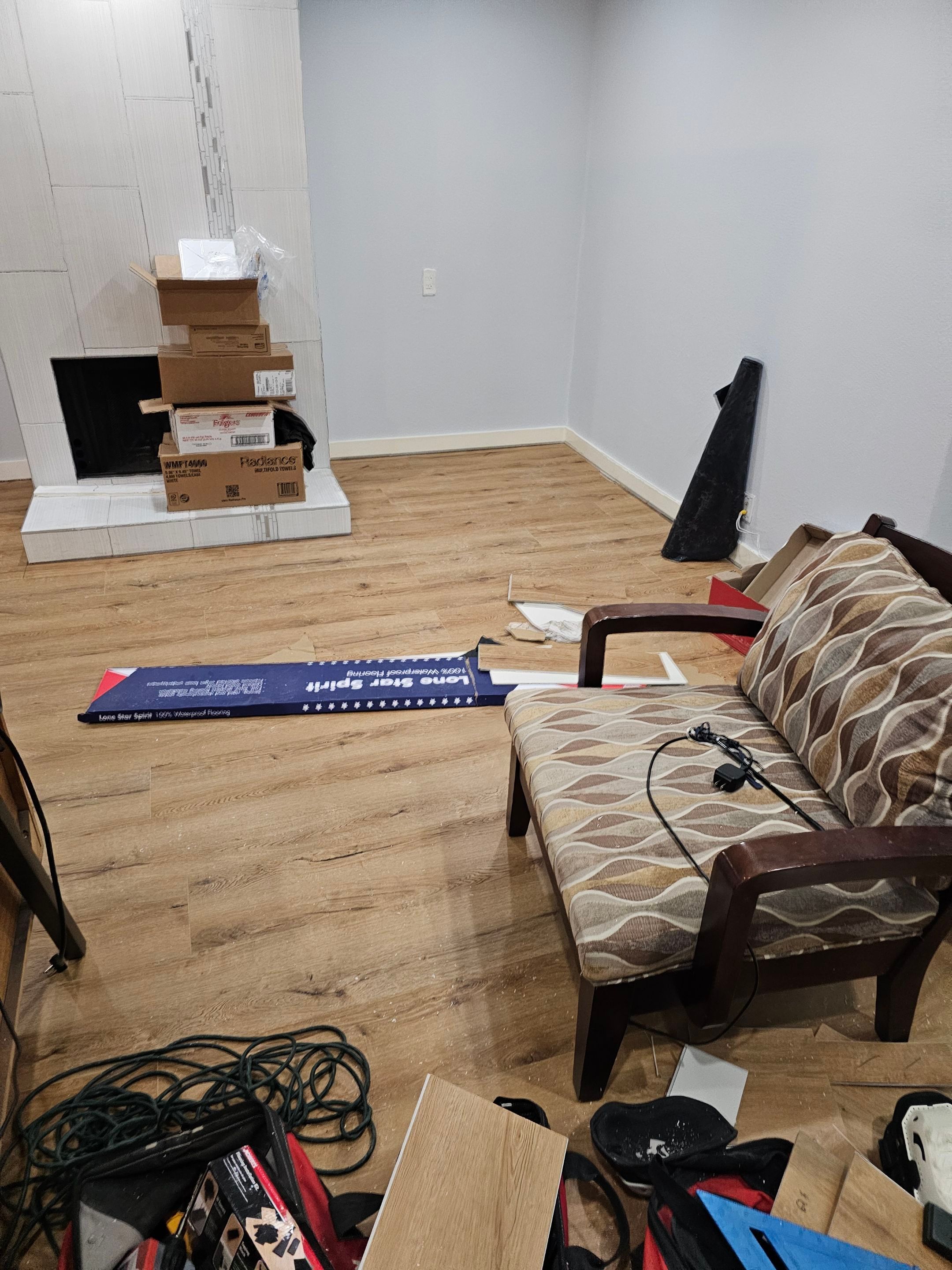 Laminate floor & fence by EL-GC LLC 