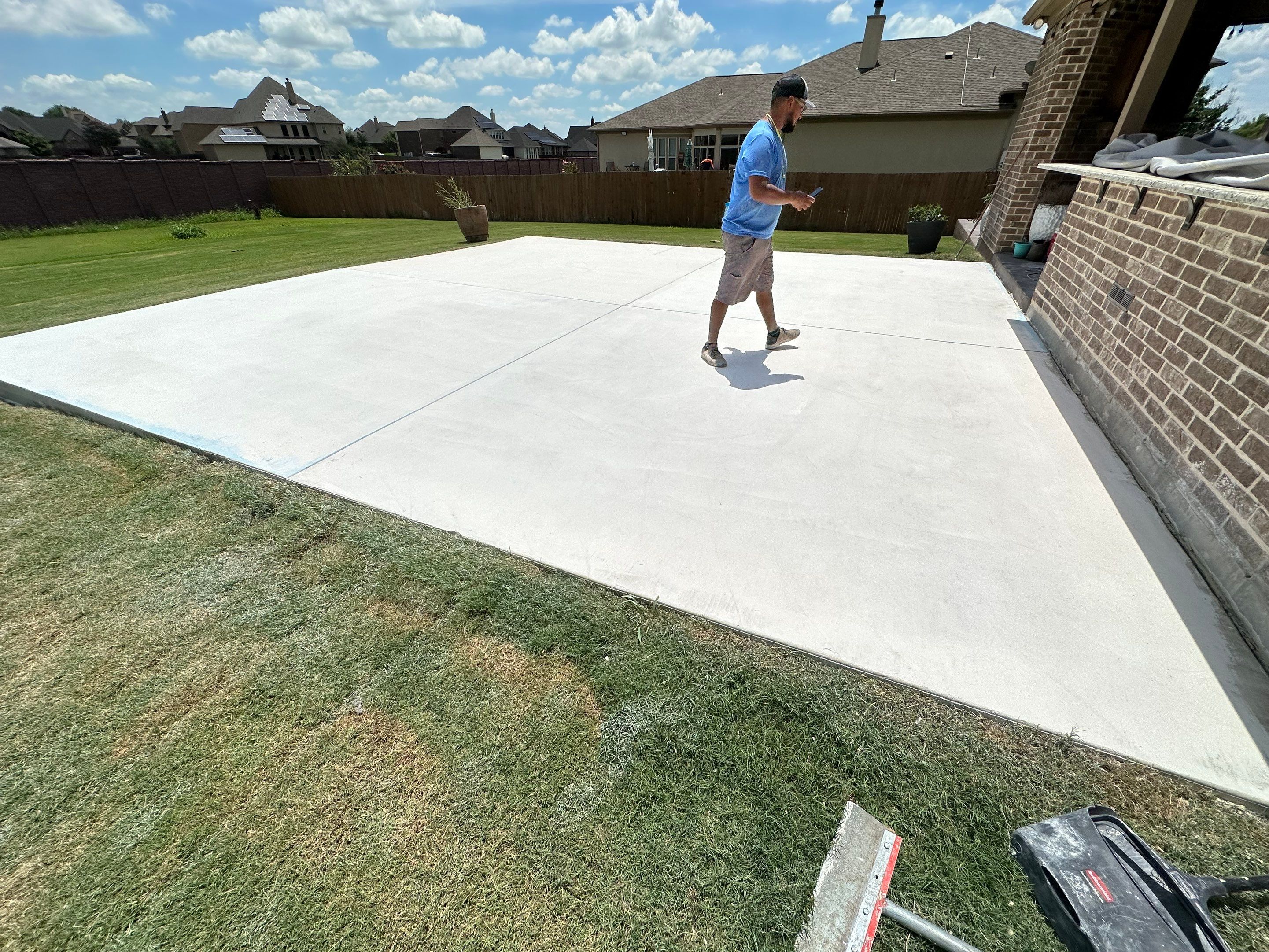 Windborn, Schertz by TORO Garage Co