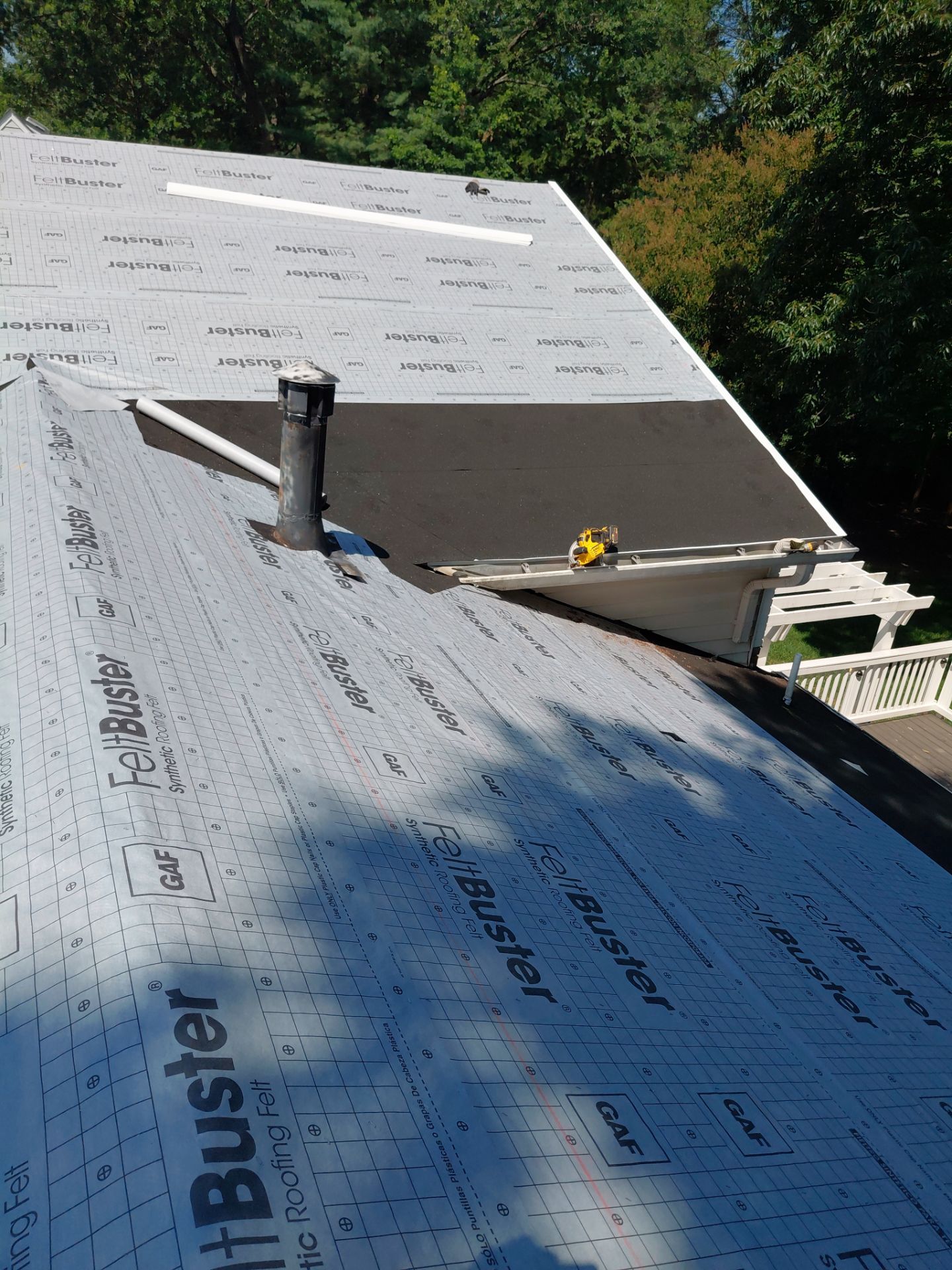 Alexandria: Residential Roof Replacement with GAF Timberline HDZ in Nantucket Morning by RM Banning, Inc.