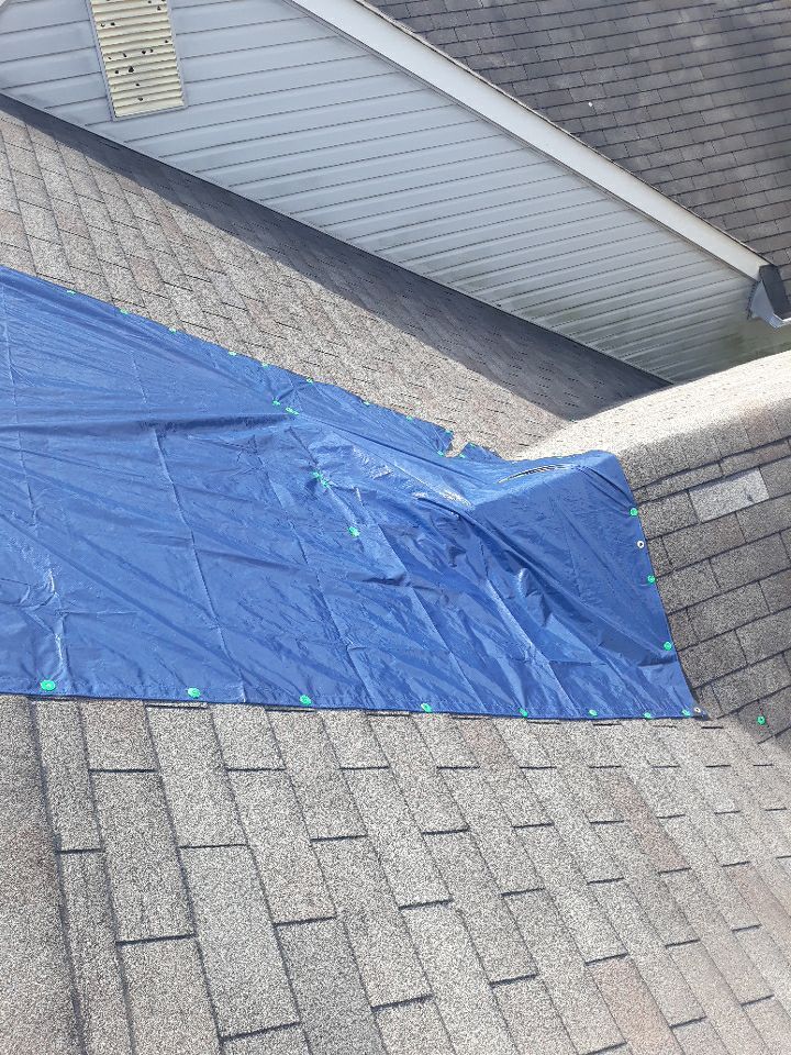 Woodbridge: CertainTeed Landmark Designer Shingles in Cottage Red by RM Banning, Inc.