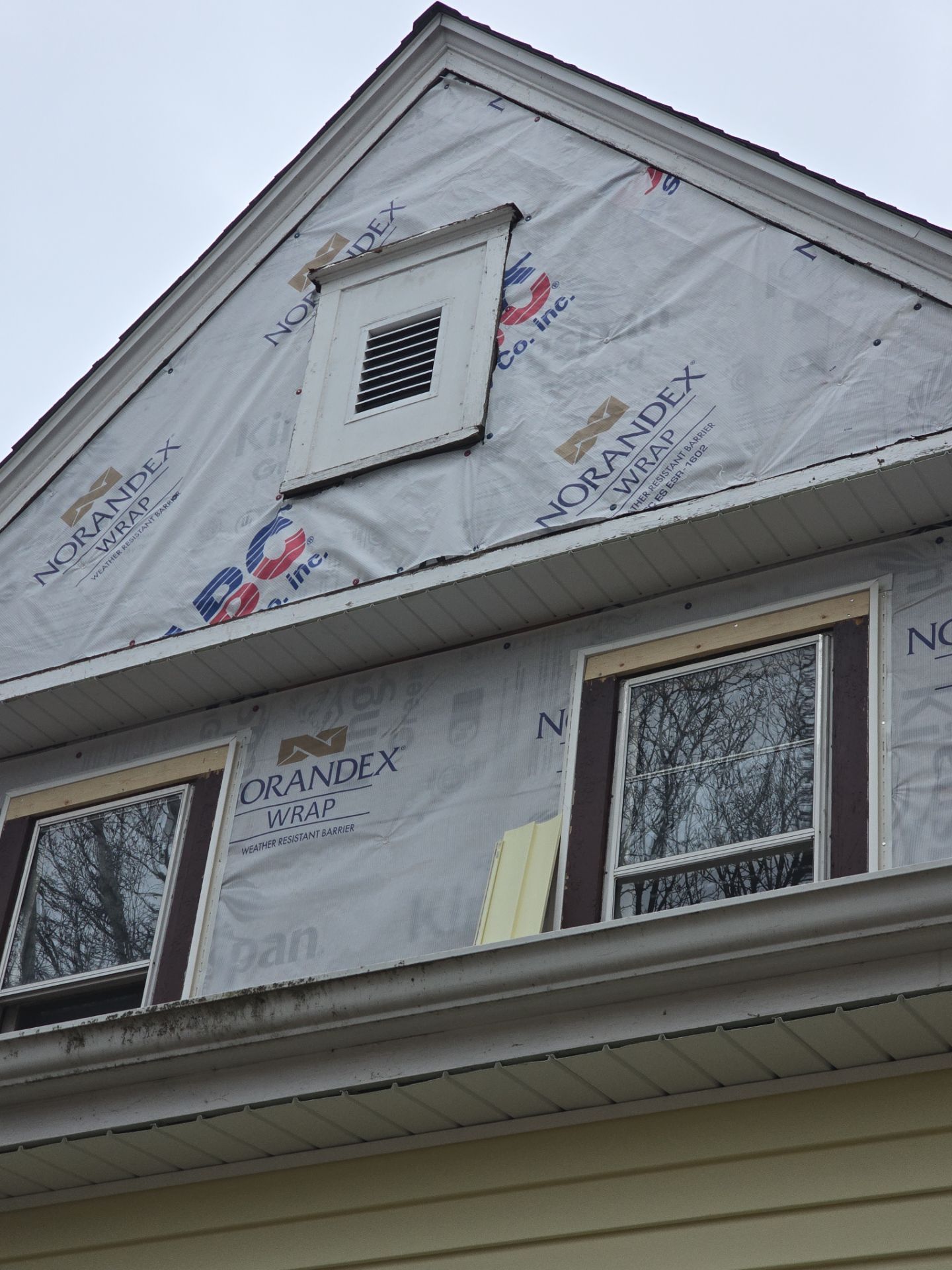 Sunshine siding install !  by Gellings Roofing and Siding LLC