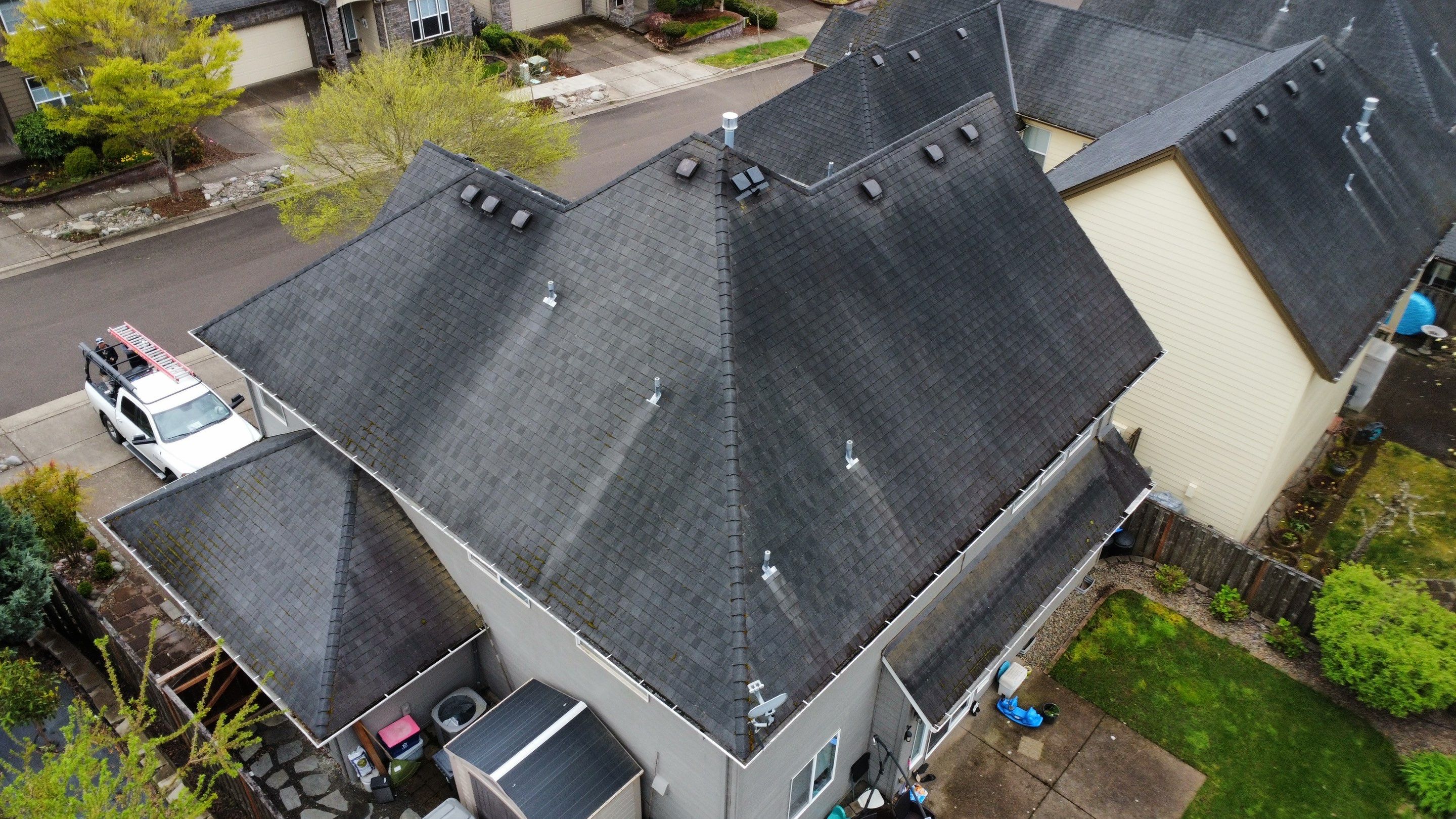 IKO Dynasty Granite Black by Orezona Building & Roofing Company, Inc.