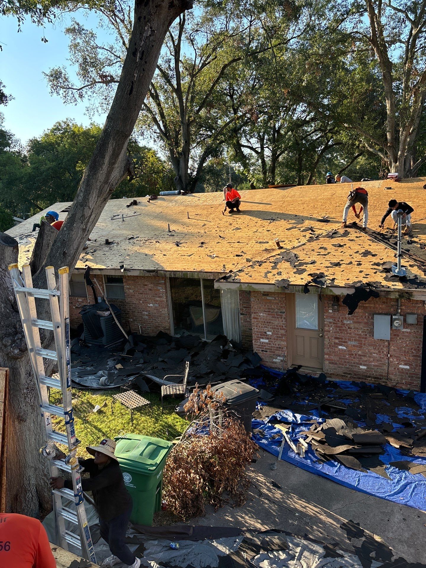 Residential Roofing Installation using Owen's Corning Duration (Lifetime) Shingles by Roof Repair Company