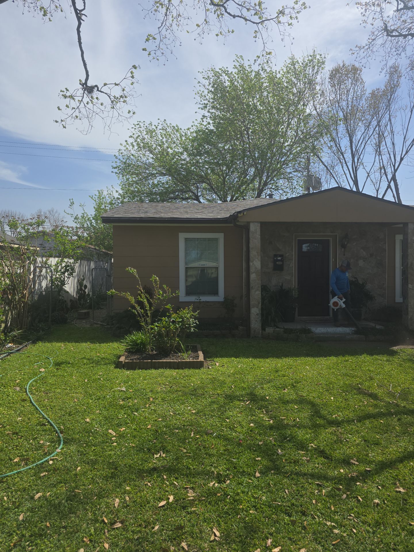 Roof Replacement Baytown by Roof Repair Company