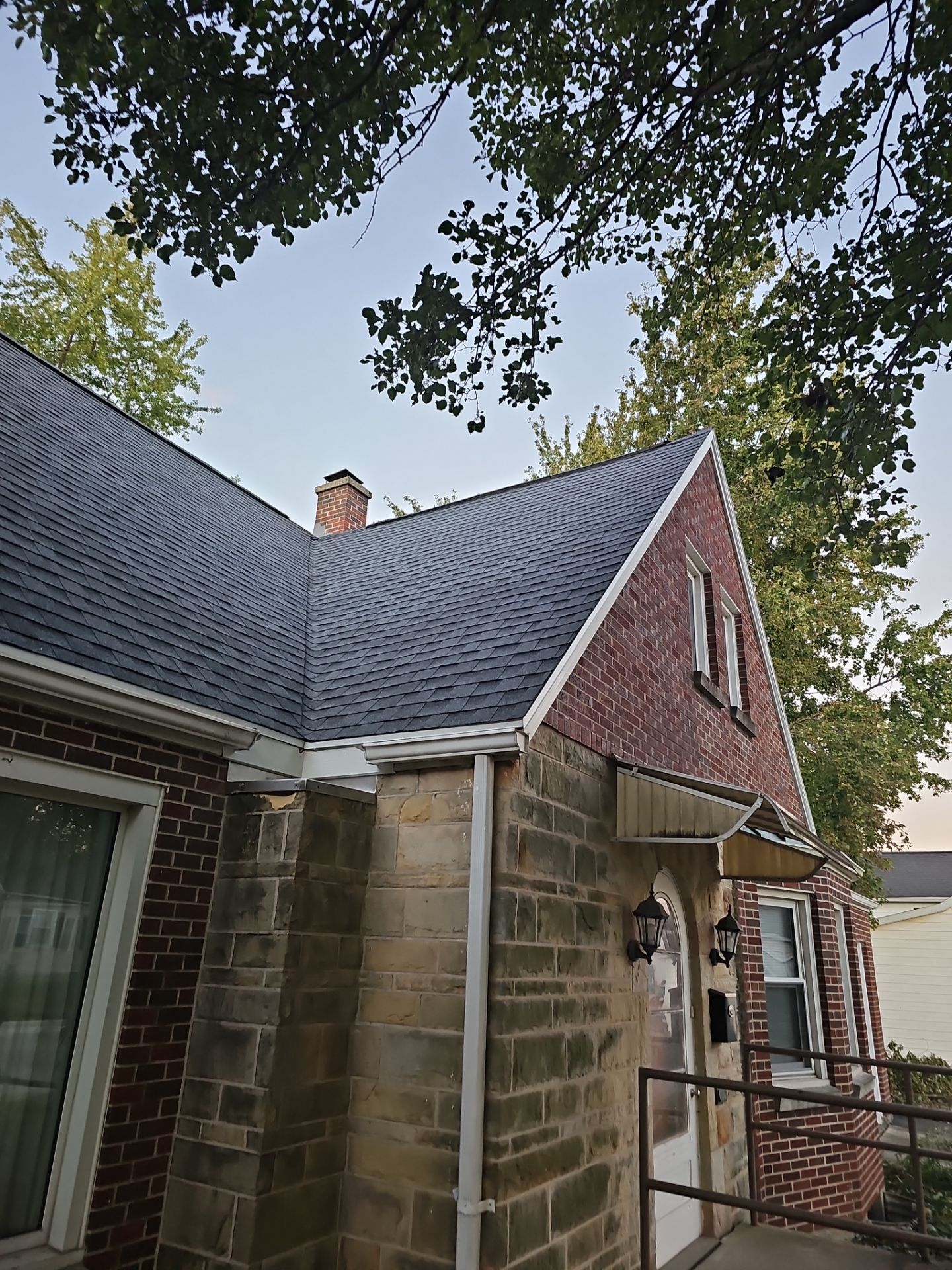 Residential Roofing Installation using GAF HDZ Pewter Gray by Nitro Roofing and Construction