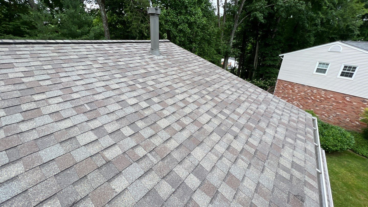 Springfield CertainTeed Landmark Weathered Wood Roof Installation by RM Banning, Inc.