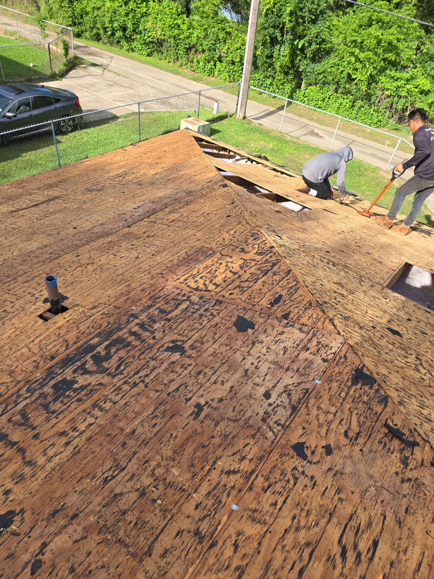 Roof Replacement Houston by Roof Repair Company