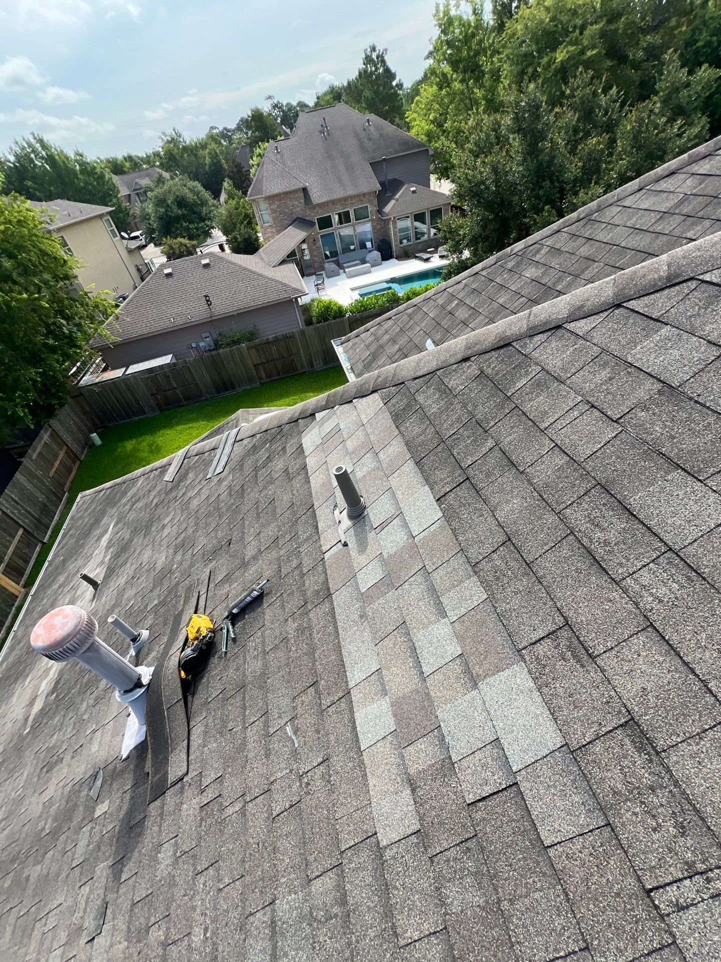 Hail Damage using Owen's Corning Duration (Lifetime) Shingles by Roof Repair Company