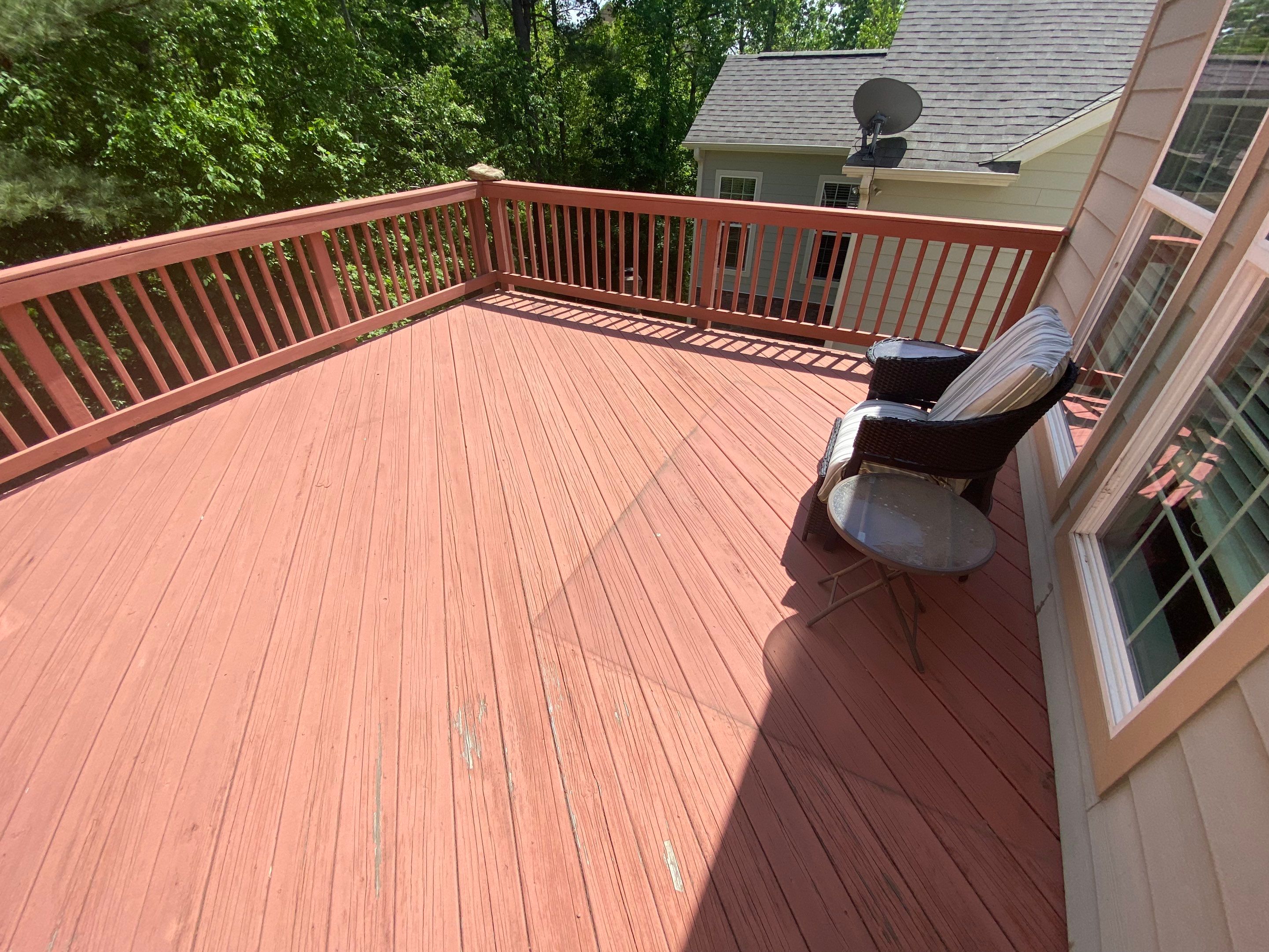 Painted Deck using AcryFin by DuraSeal