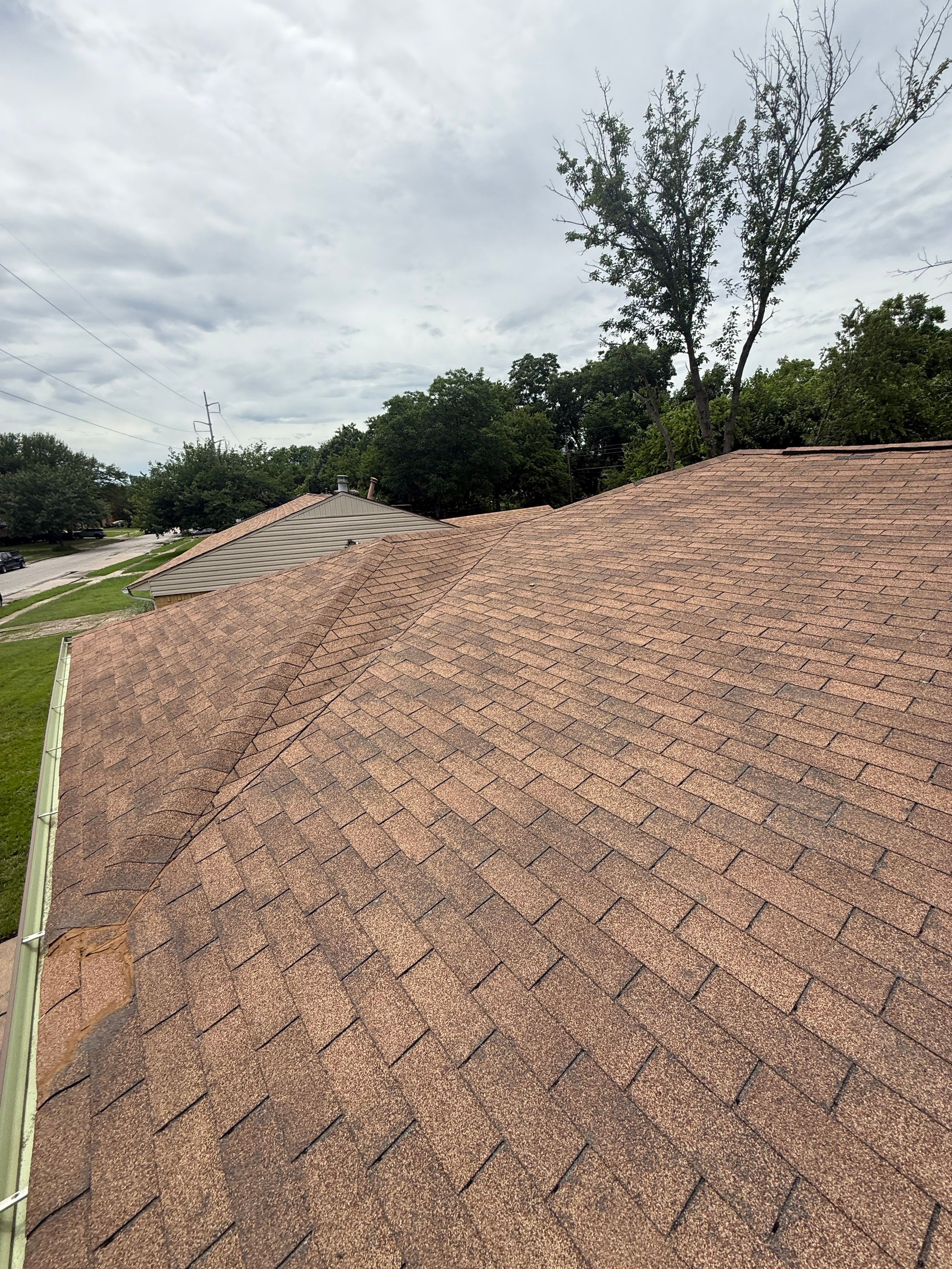 GAF natural Shadow - Weathered Wood by Top Sun Roofing