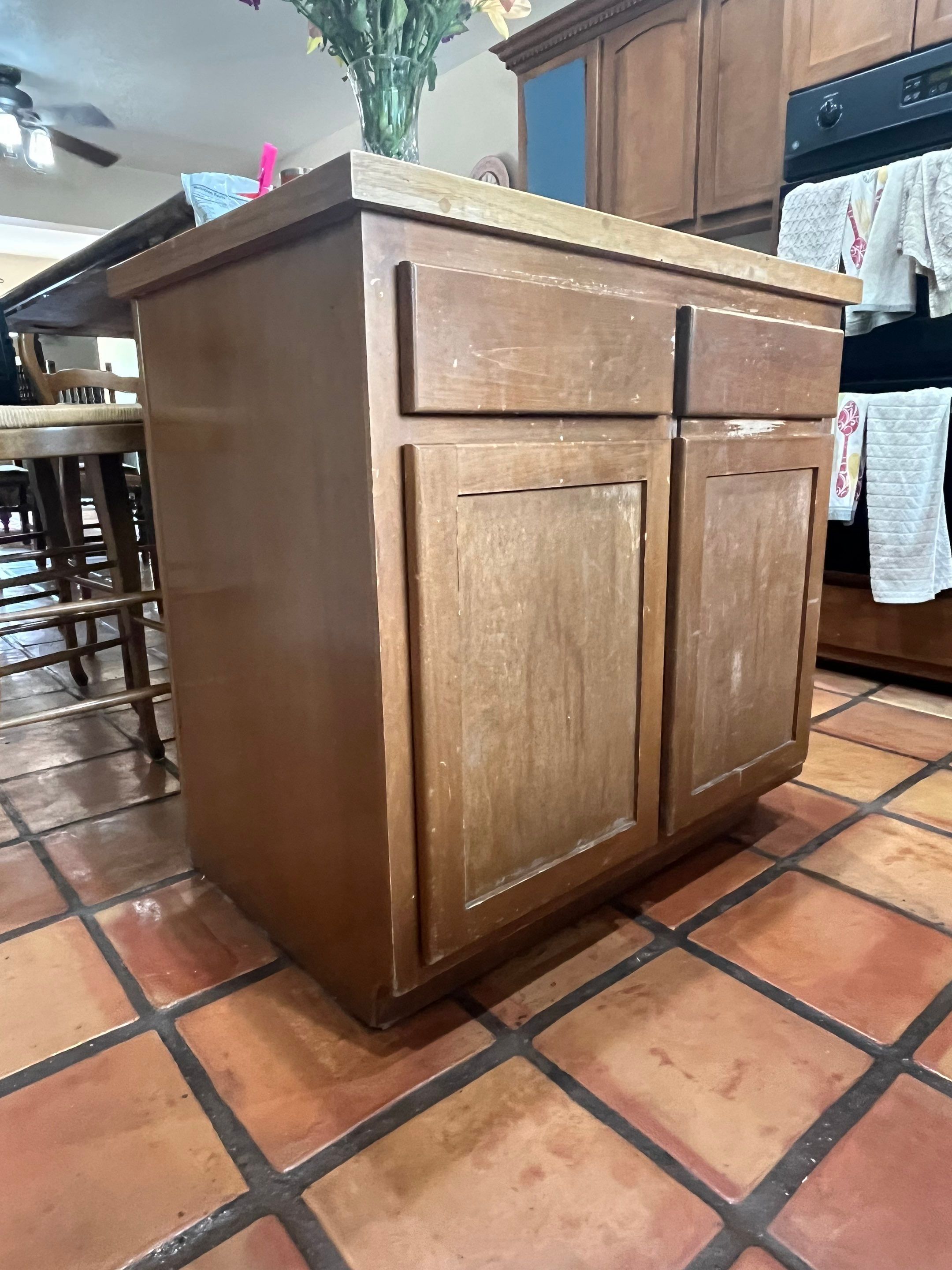 Snell Cabinet Refinishing by Fresh Coat