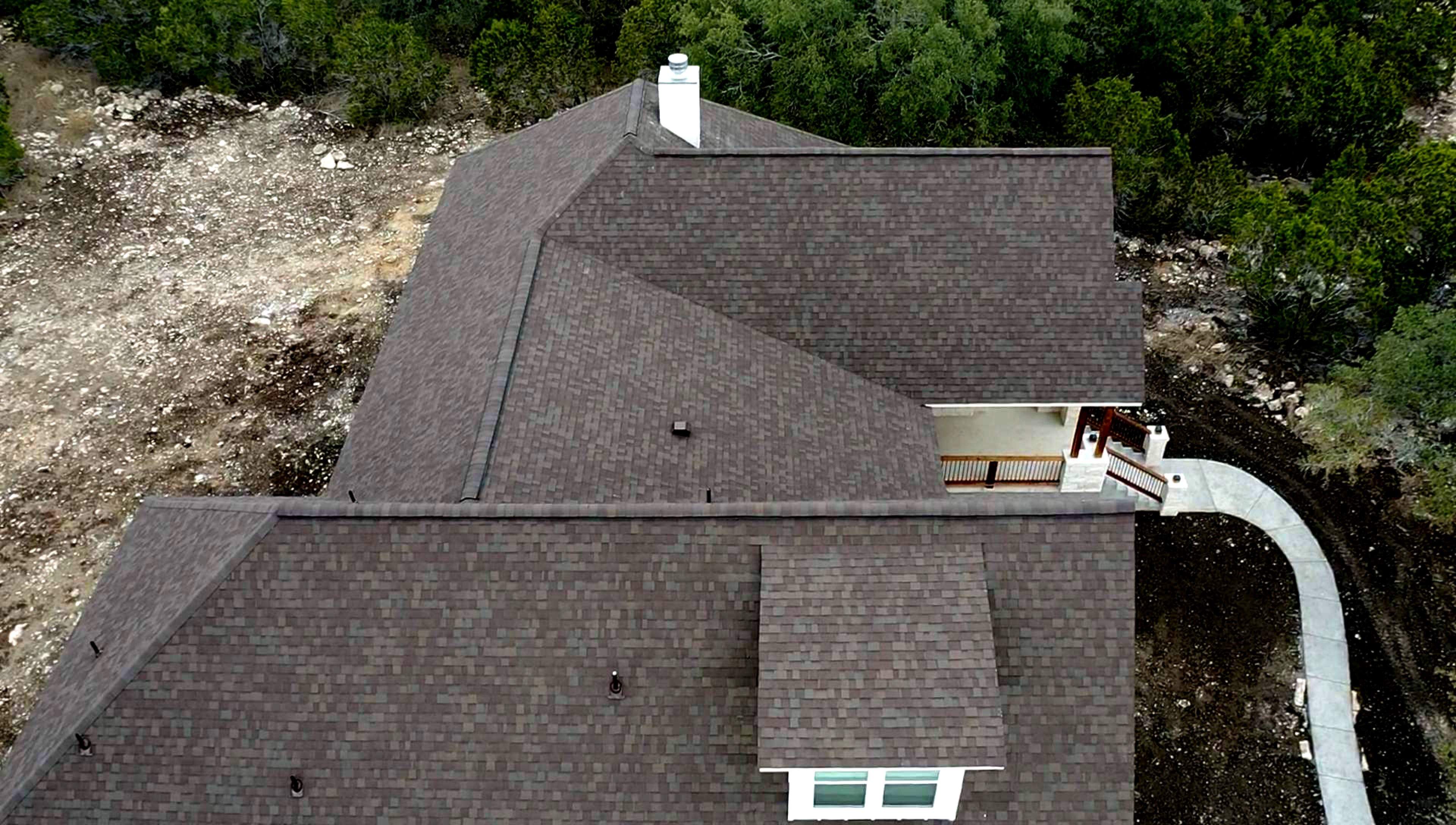 New Home Construction using Owens Corning 30 year Architectural Shingles by Premier Roofing and Contracting
