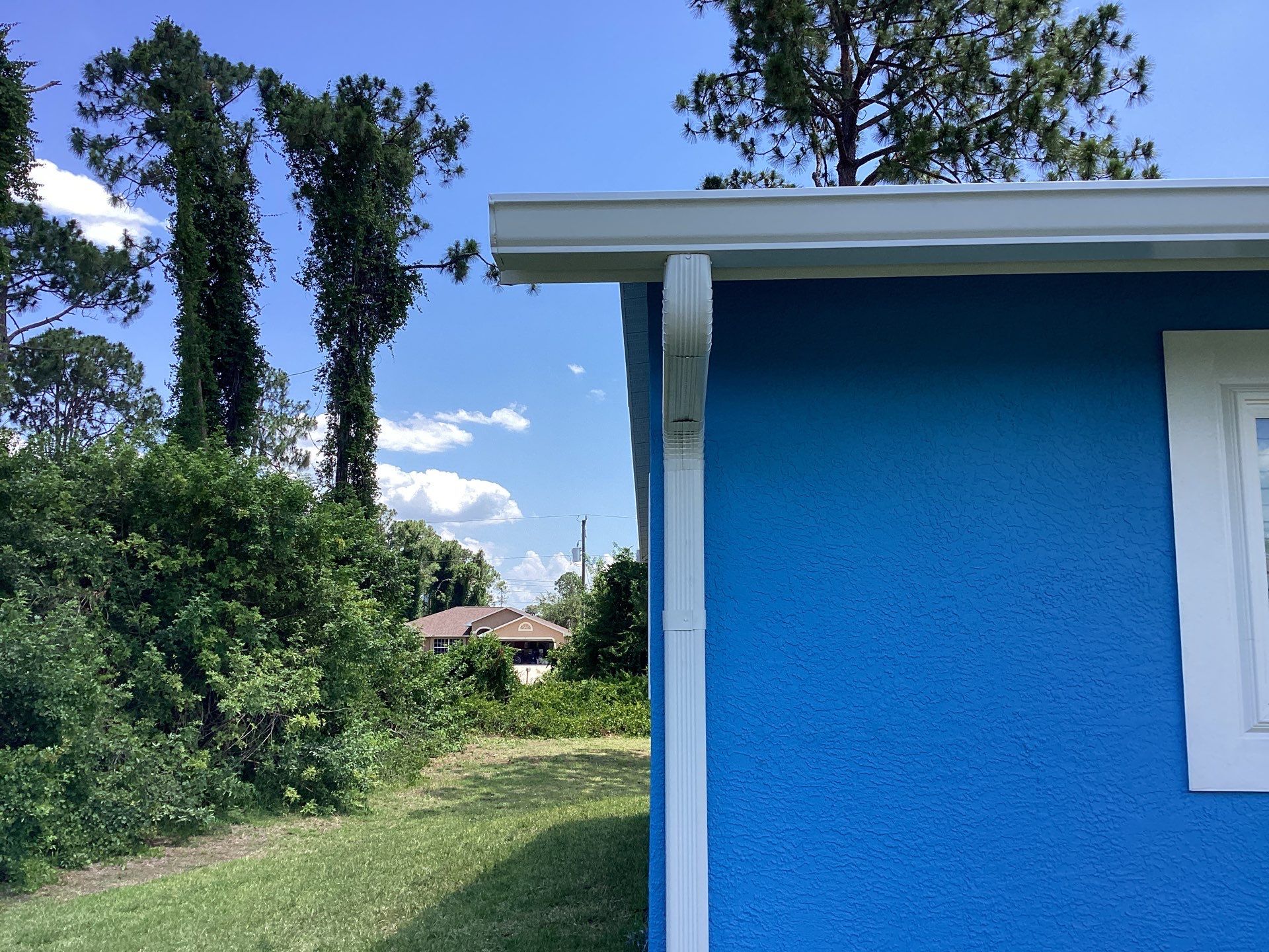 White K-Style Gutters in Fort Myers FL by Gutter Professor by Gutter Professors