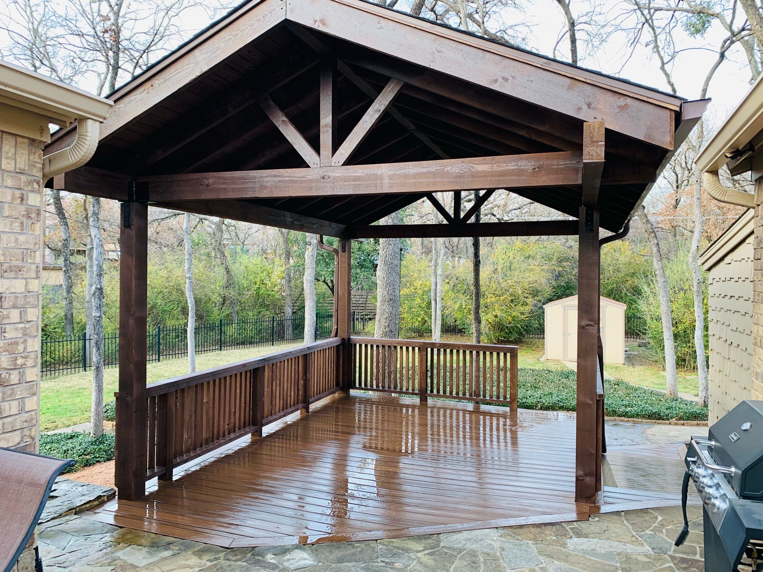 General Construction - From Exterior Siding & chimney, Patios to Full Interior Damage by First United Roofing & Construction