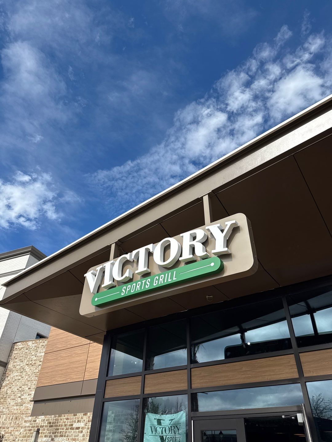 Victory Sports Grill by SignCrafters