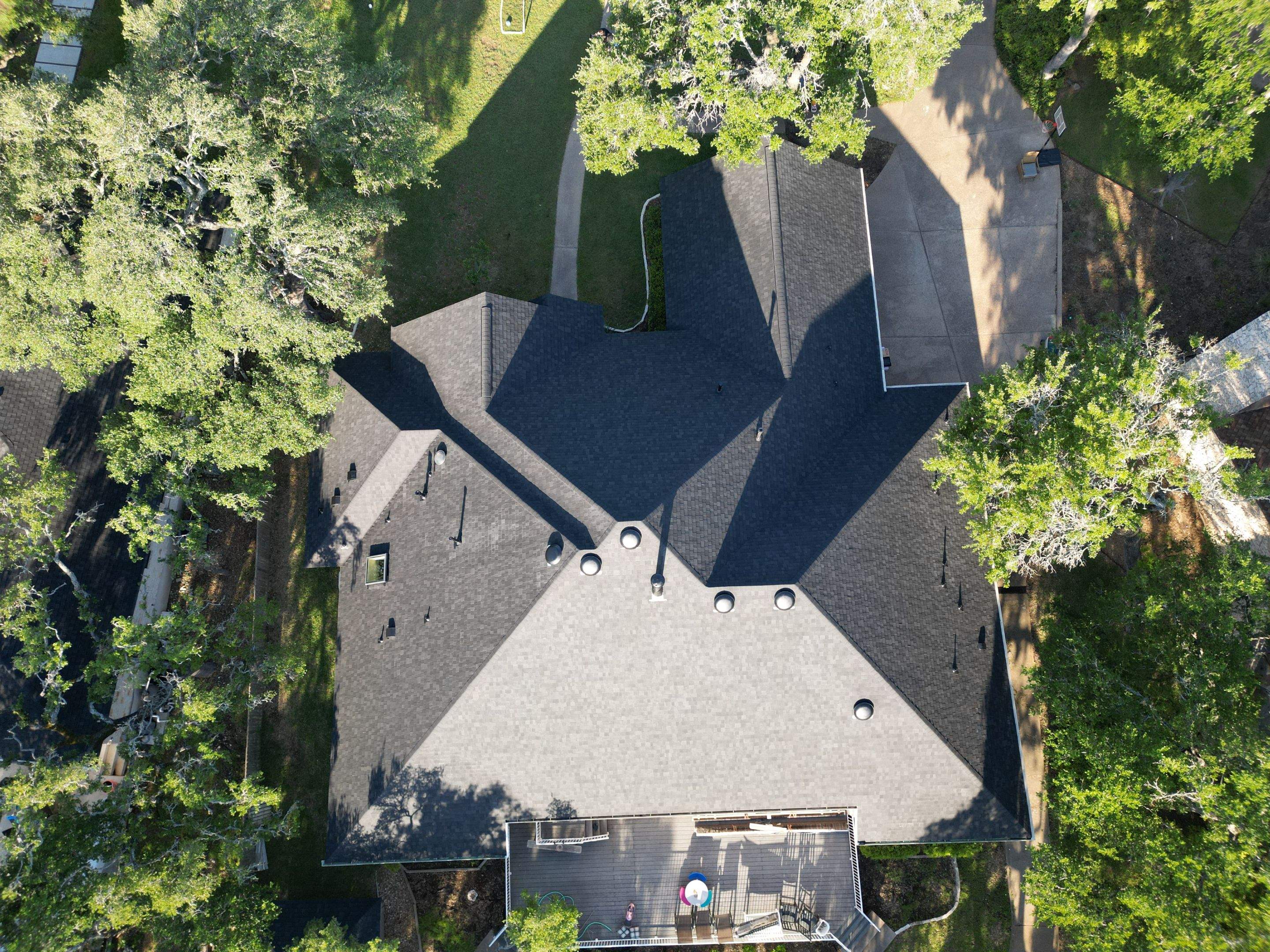 Onyx Black - Owens Corning TruDefinition Duration by RoofsOnly.com