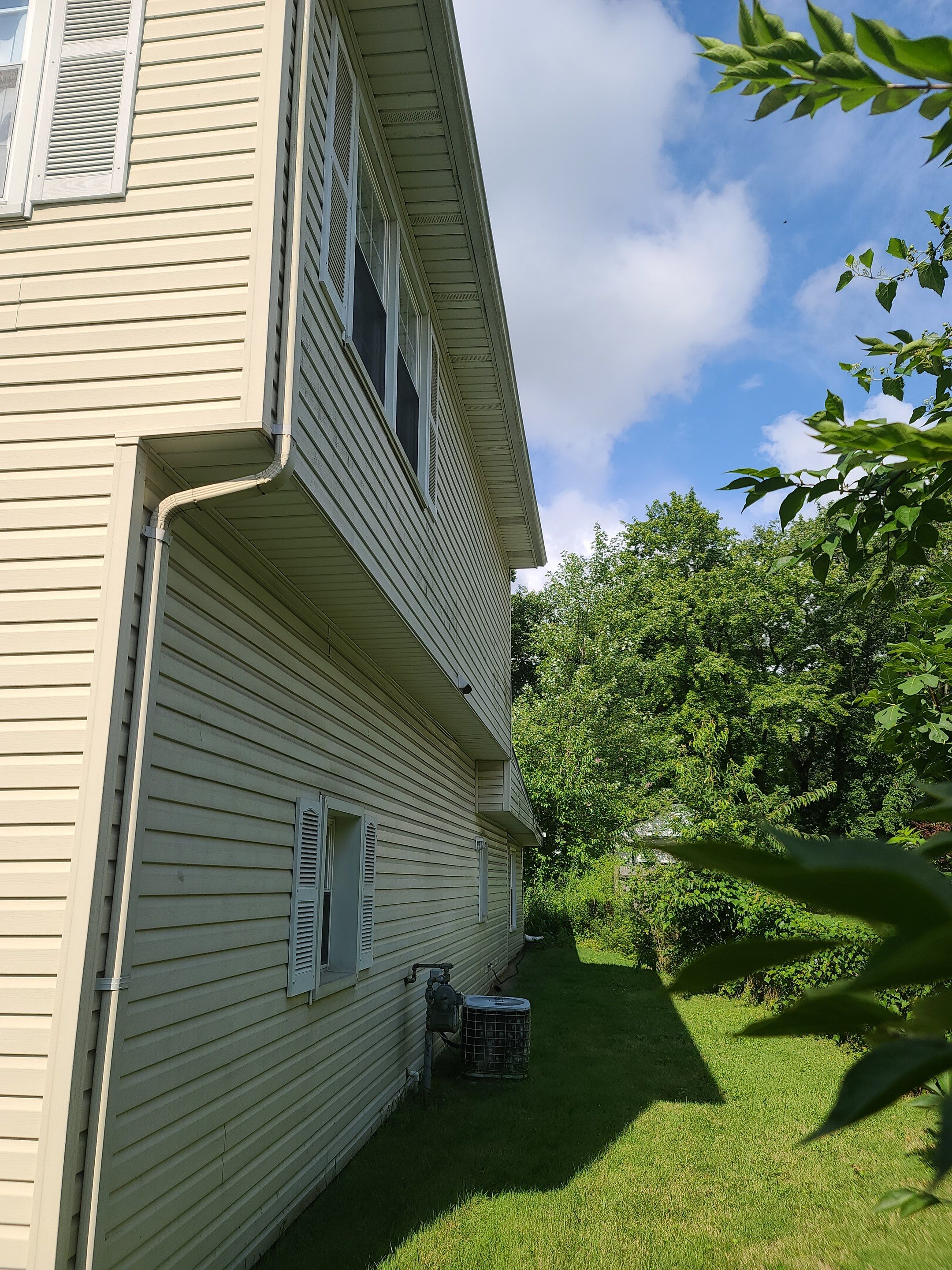 Siding replacement using Vinyl Siding by Window Depot of Annapolis