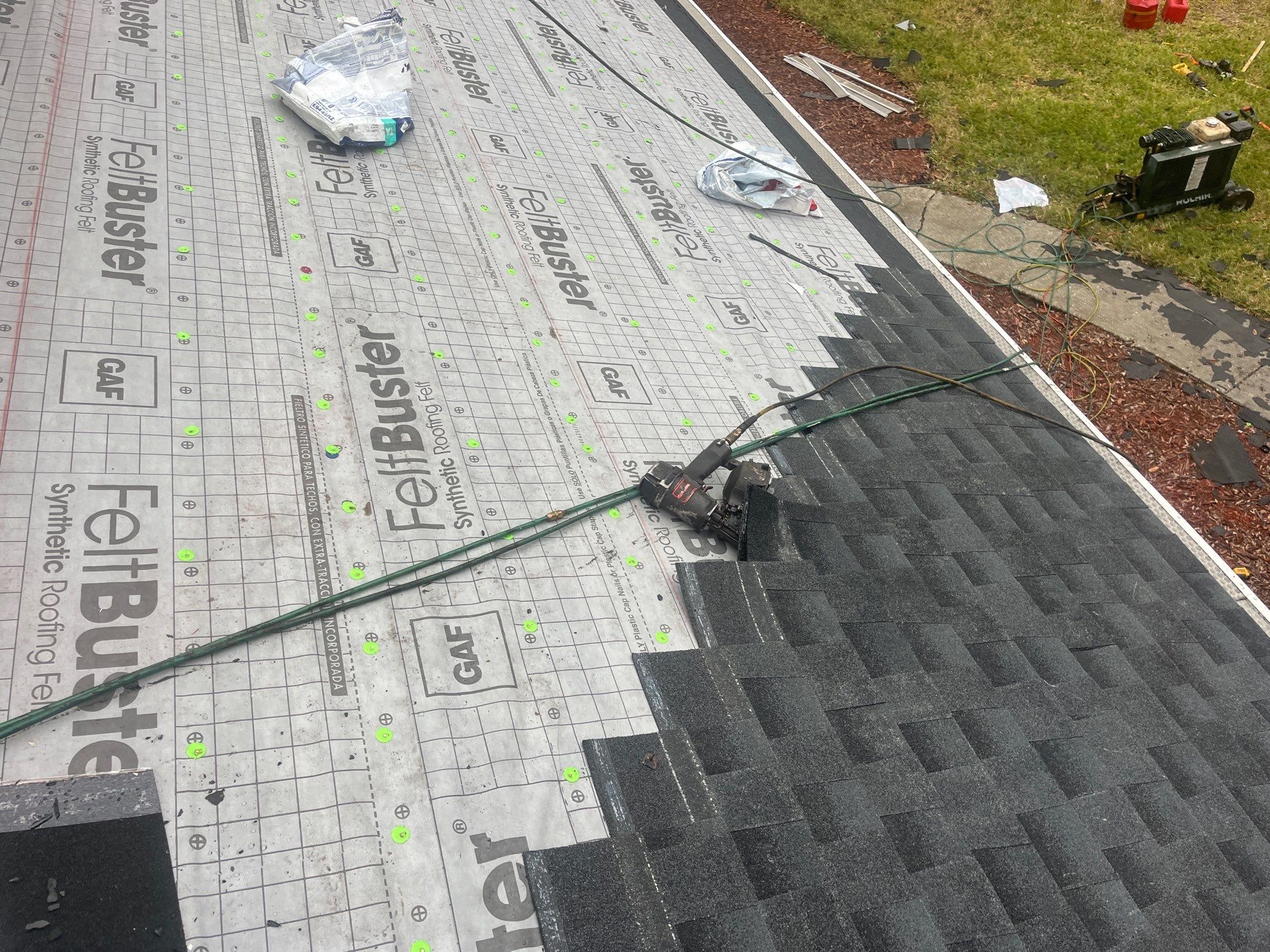 GAF Charcoal Architectural Shingle - Re-roof by Endless Summer Roofing Co.