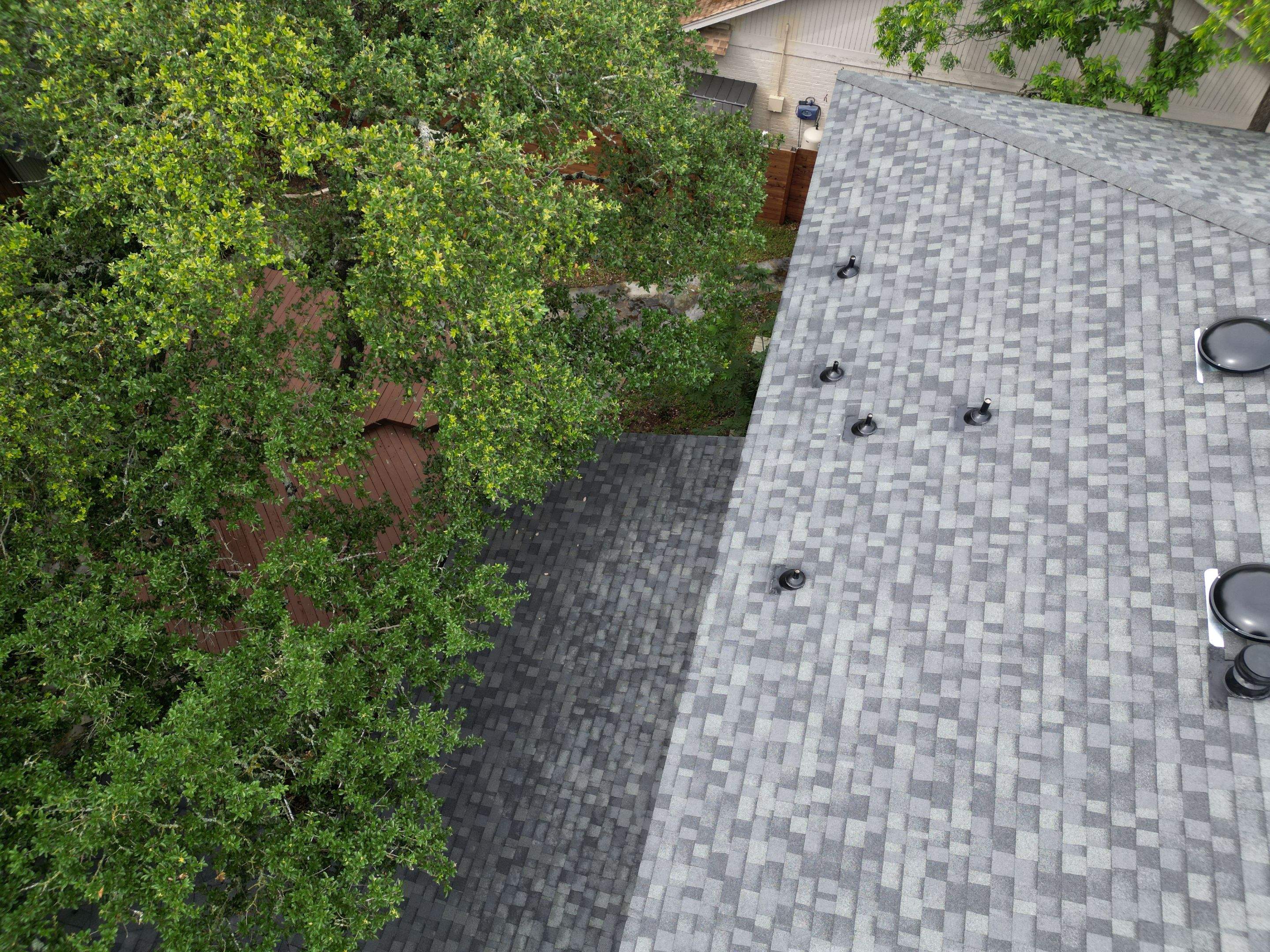 Estate Gray - Owens Corning TruDefinition Duration by RoofsOnly.com