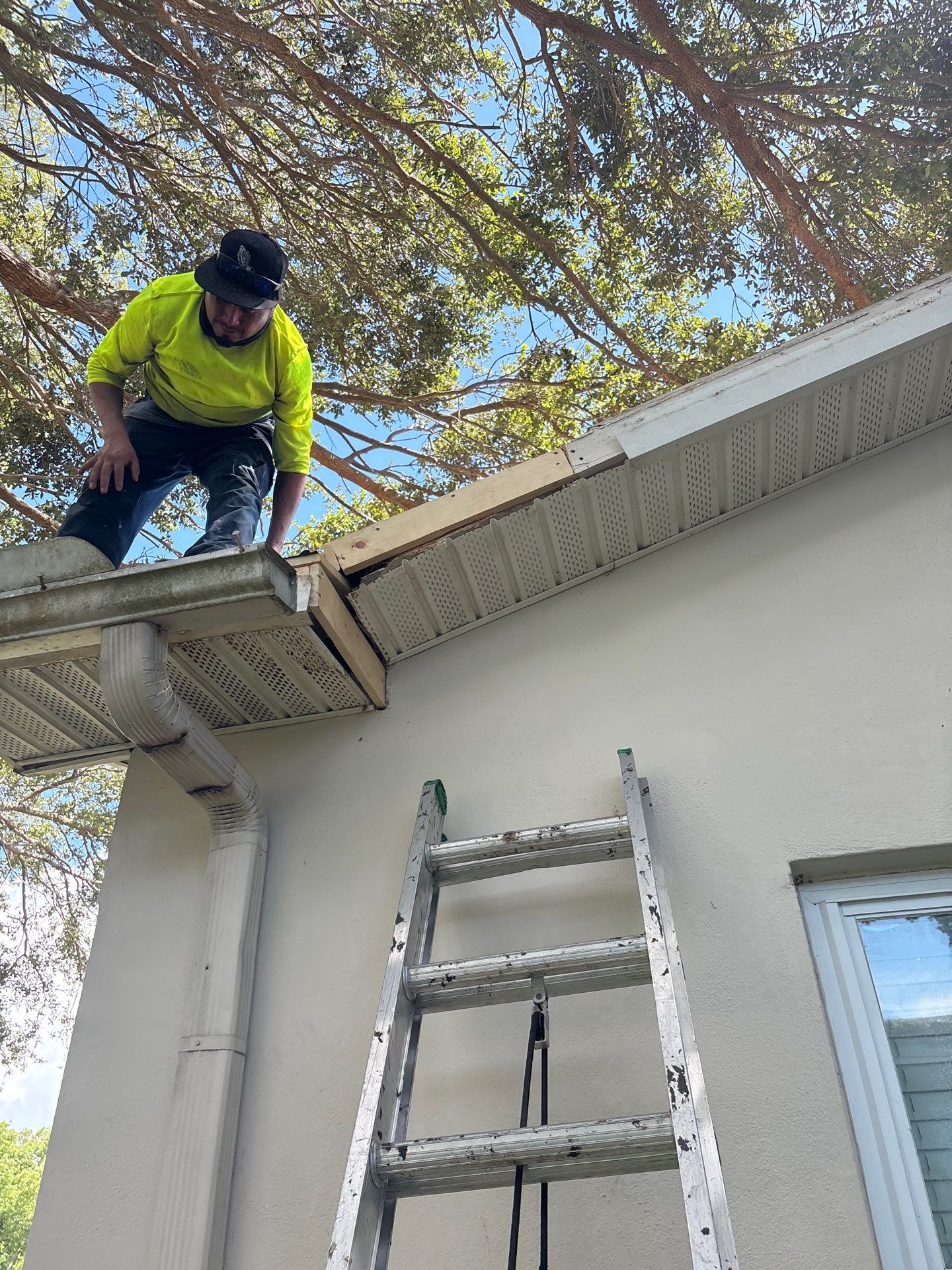 Project in St. Petersburg 33713 by Mitchell Roofing Company LLC 