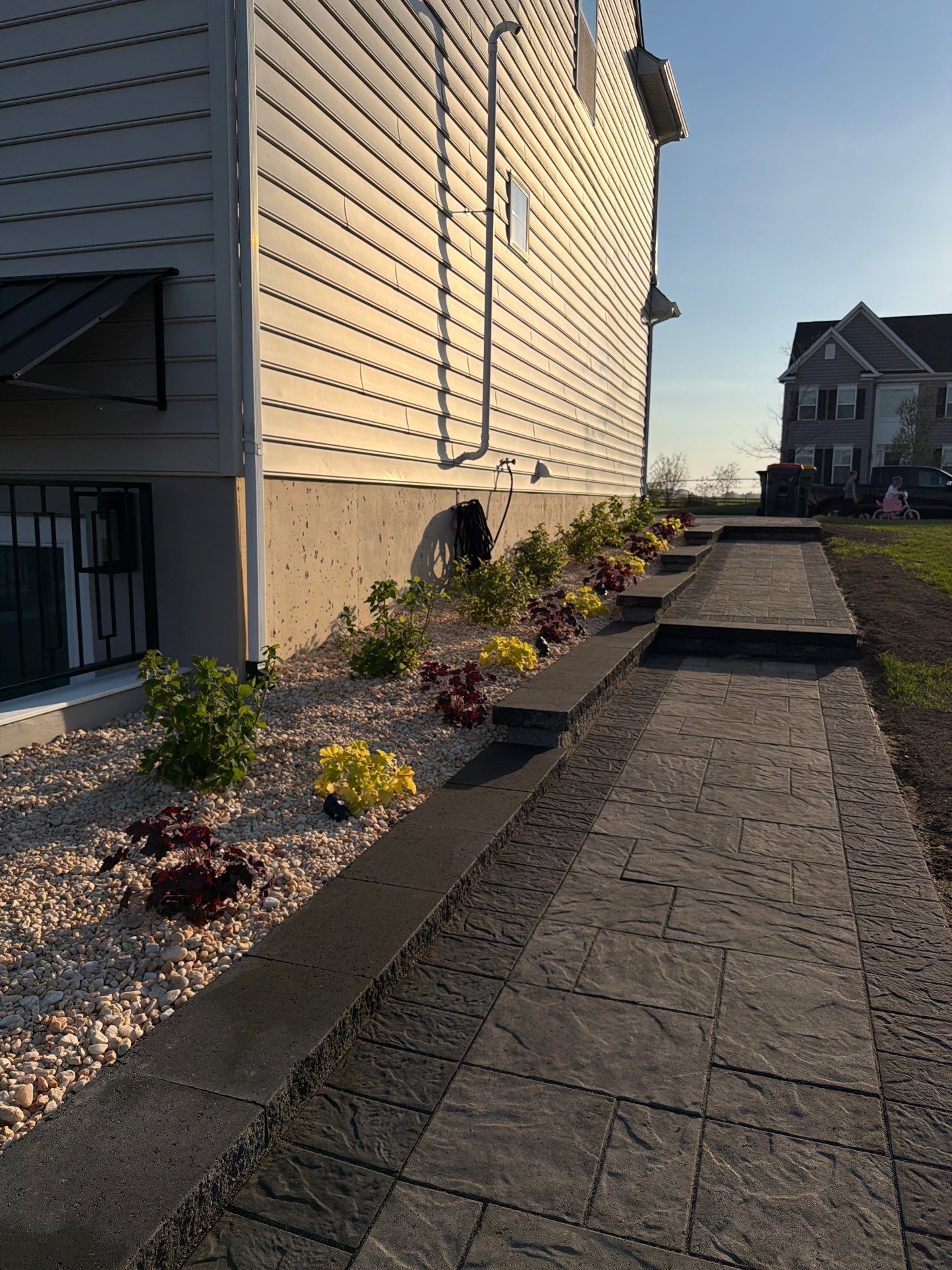 Hardscape Project by Studio G Indoor Spaces & Outdoor Living