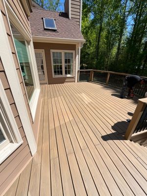 Alpharetta, GA Siding Replacement and Deck Stain