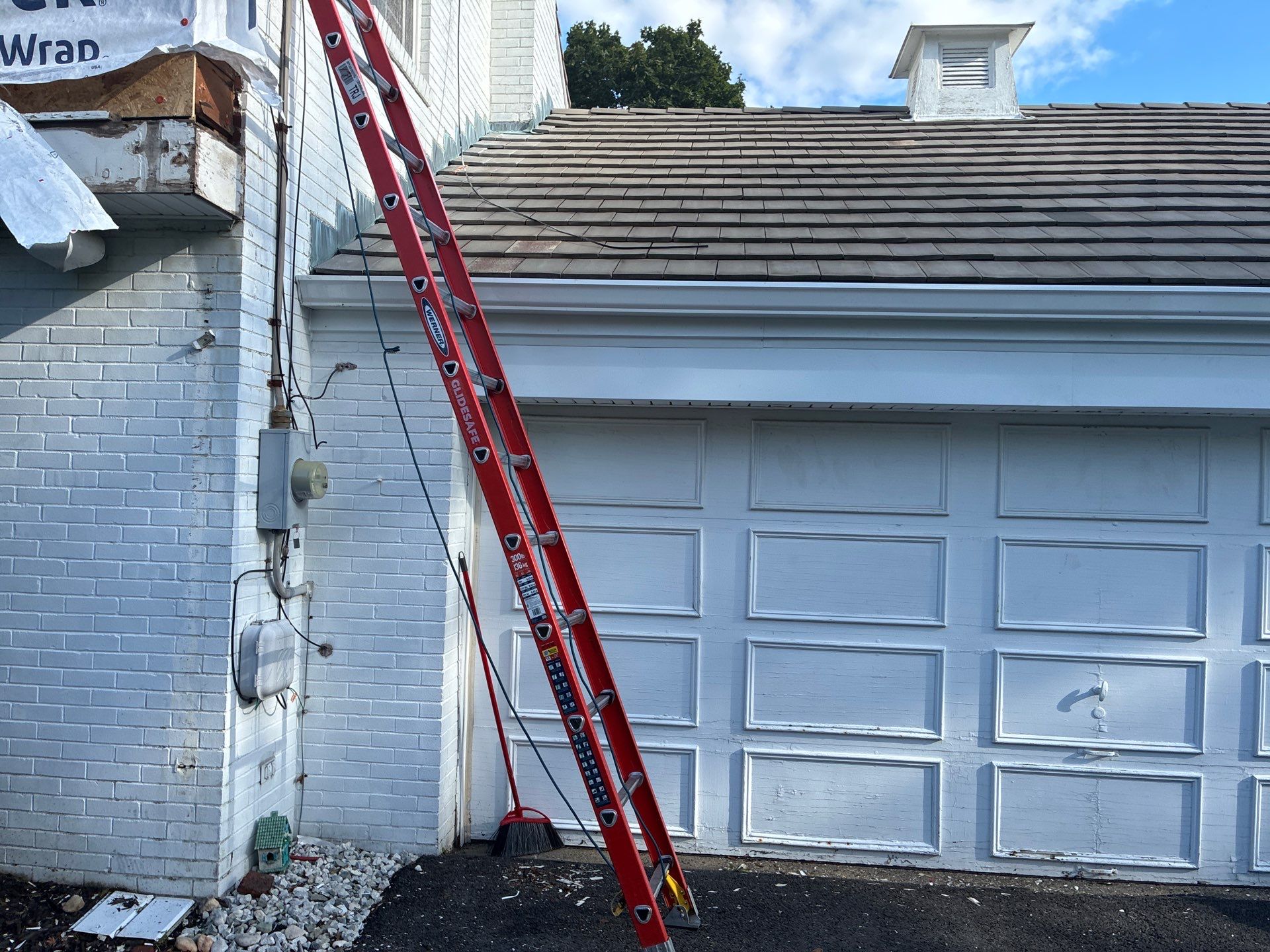 Provia Traditional Lap Siding in White by Ideal Siding Pittsburgh