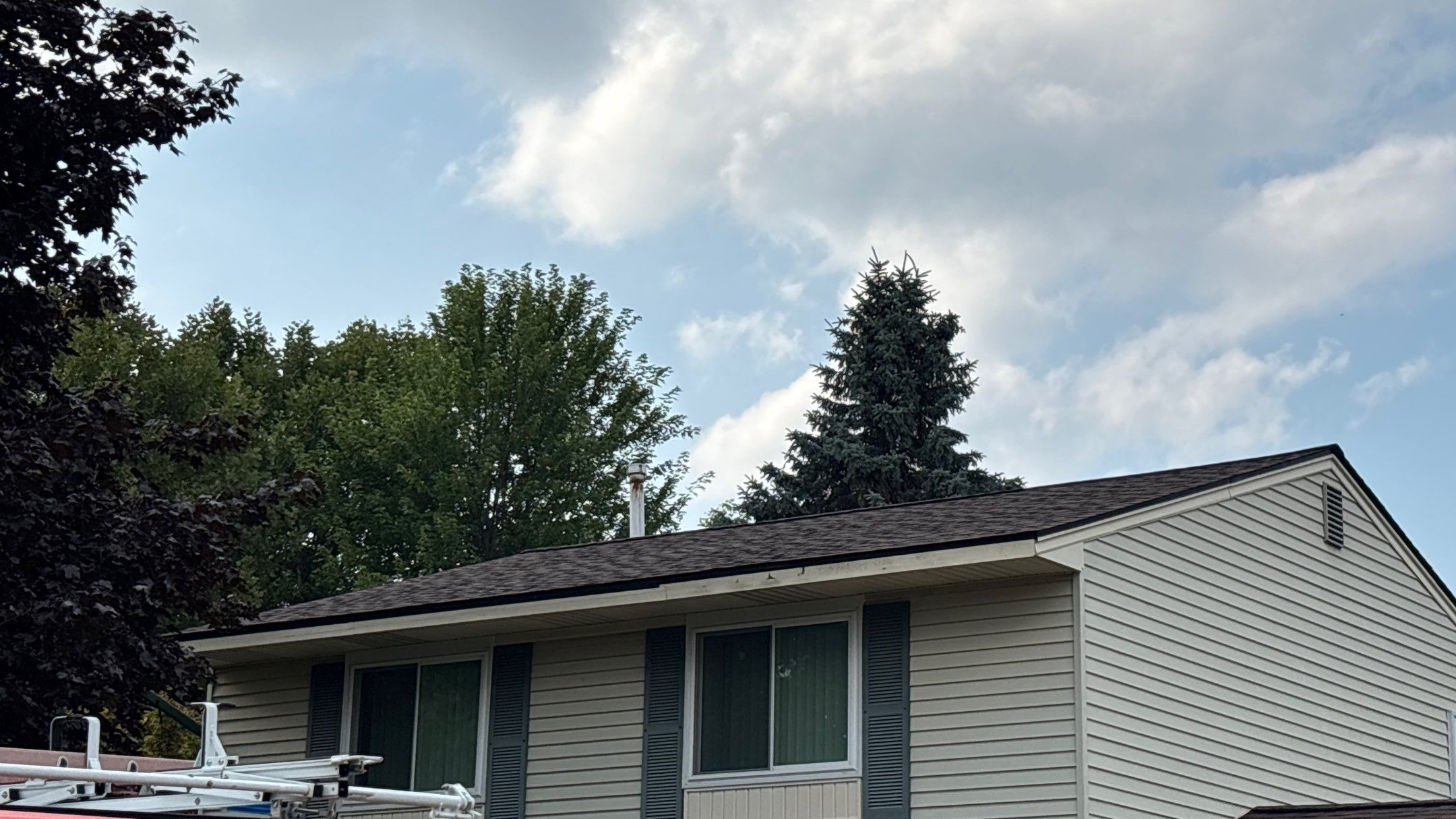 Roof Replacement using Owens Corning Brownwood by 180 Contractors